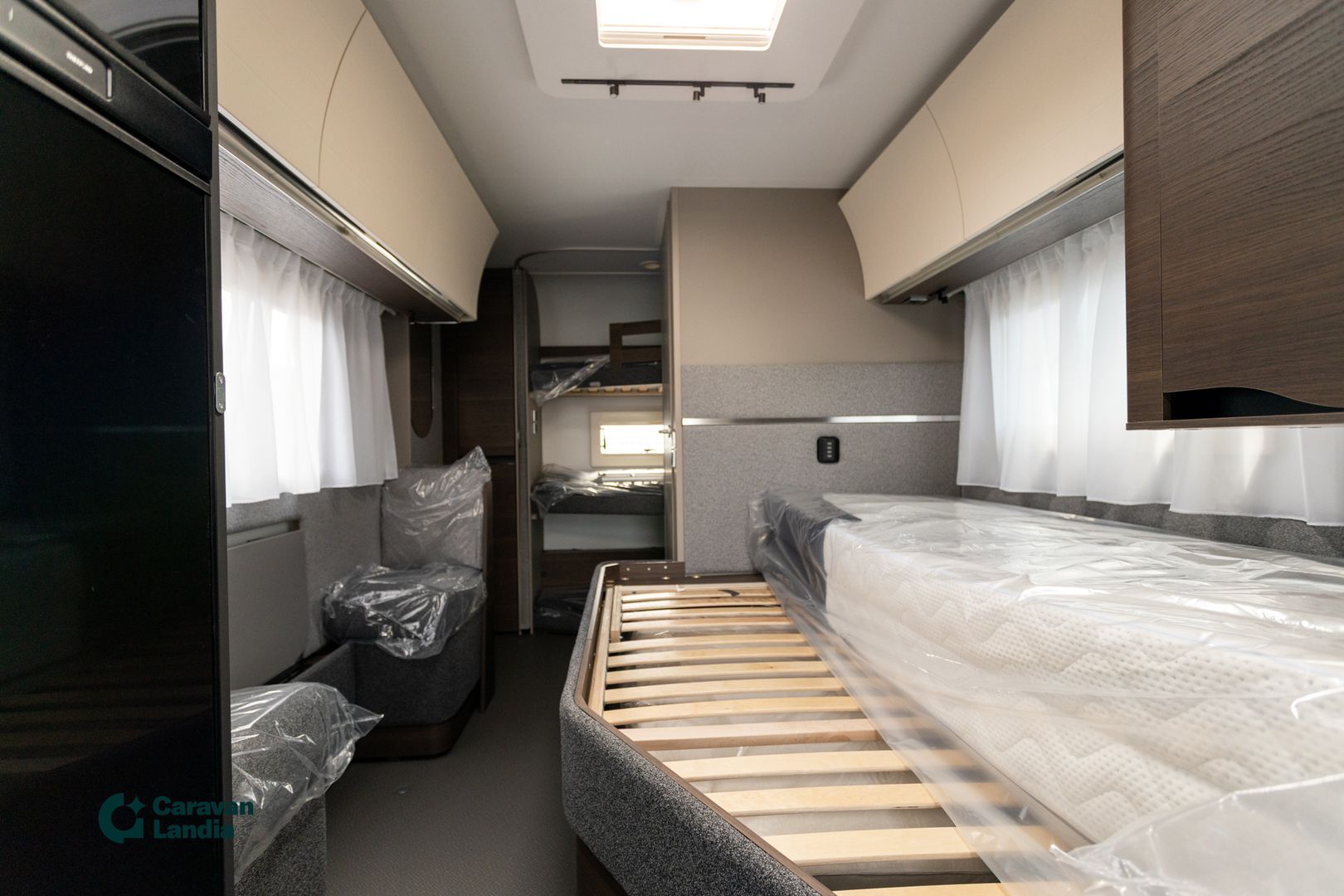 Adria Alpina 663 UK ** LASKIMME HINTAA 4000€, HETI TOIMITUKSEEN, PLUSPAKETTI, ALDE, KERROSVUOTEET **, kuva 13