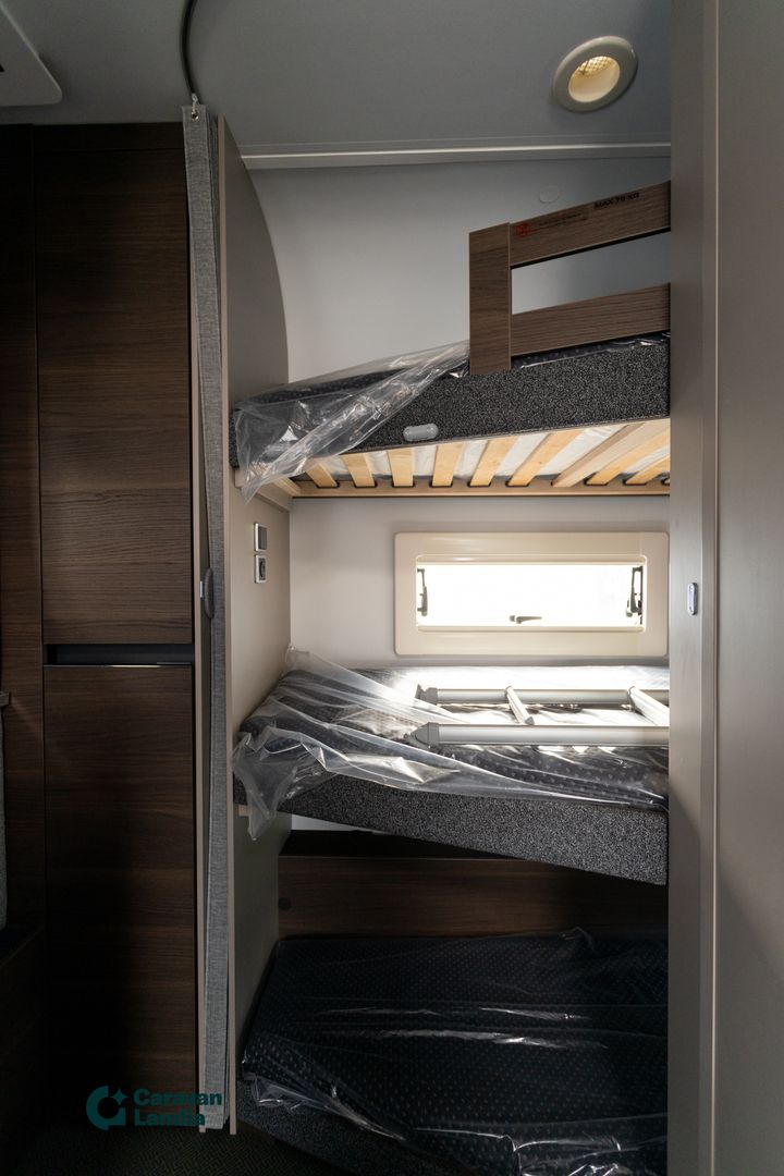 Adria Alpina 663 UK ** LASKIMME HINTAA 4000€, HETI TOIMITUKSEEN, PLUSPAKETTI, ALDE, KERROSVUOTEET **, kuva 17