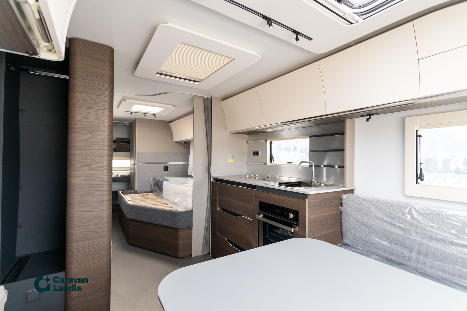 Adria Alpina 663 UK ** LASKIMME HINTAA 4000€, HETI TOIMITUKSEEN, PLUSPAKETTI, ALDE, KERROSVUOTEET **, kuva 6
