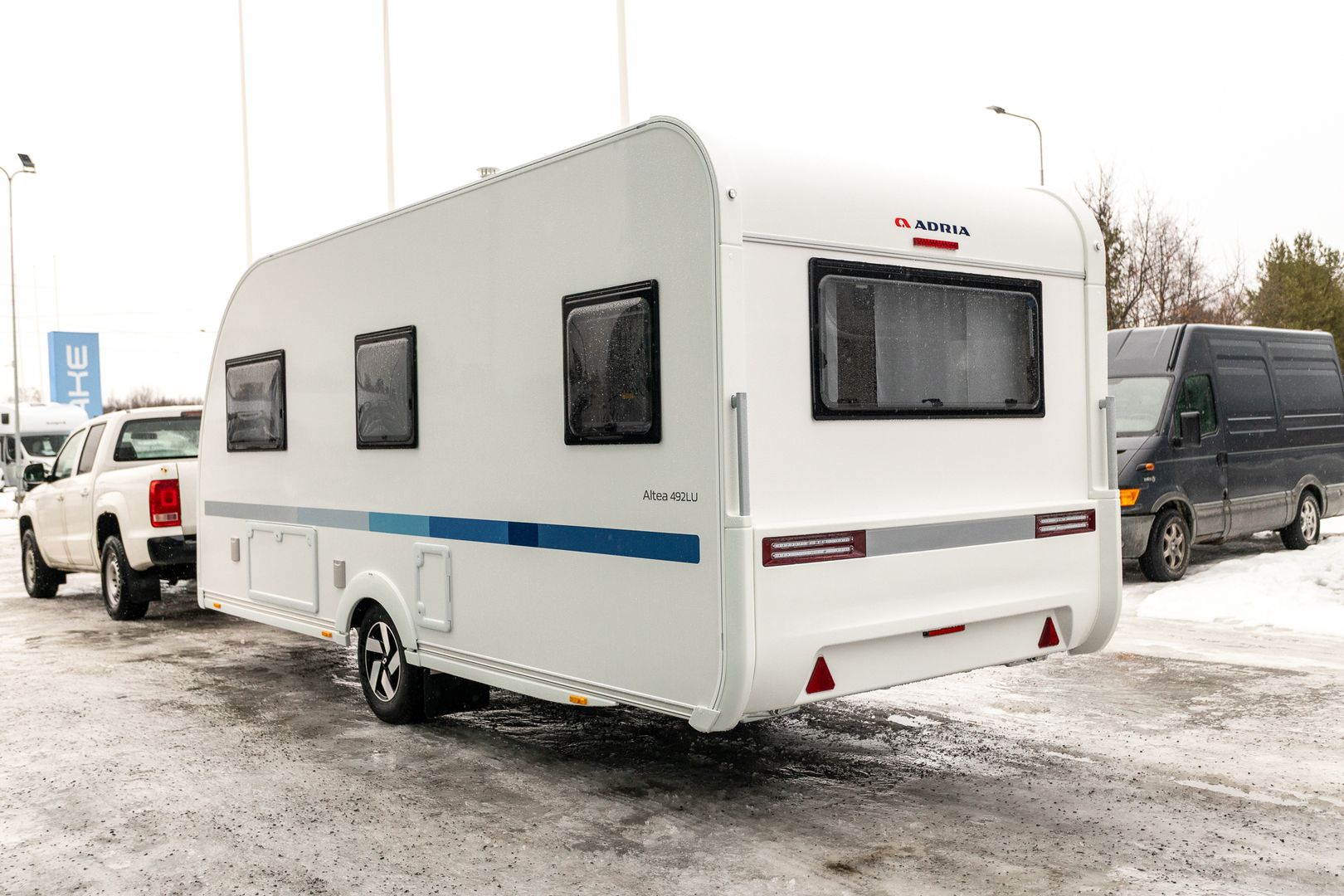 Adria Altea 492 LU ** HETI TOIMITUKSEEN, PLUS-PAKETTI, LATTIALÄMMITYS **, kuva 4