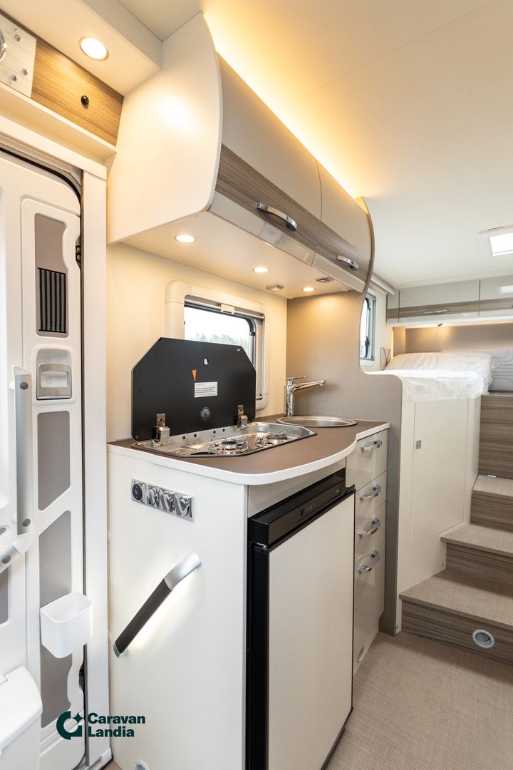 Burstner Travel van T 620 G HarmonyLine 2.2 Mjet 140hv ** ALENSIMME HINTAA 10.000€, HETI TOIMITUKSEEN, HUIPPUVARUSTEET, AUTOMAATTI, ERILLISVUOTEET **, kuva 12
