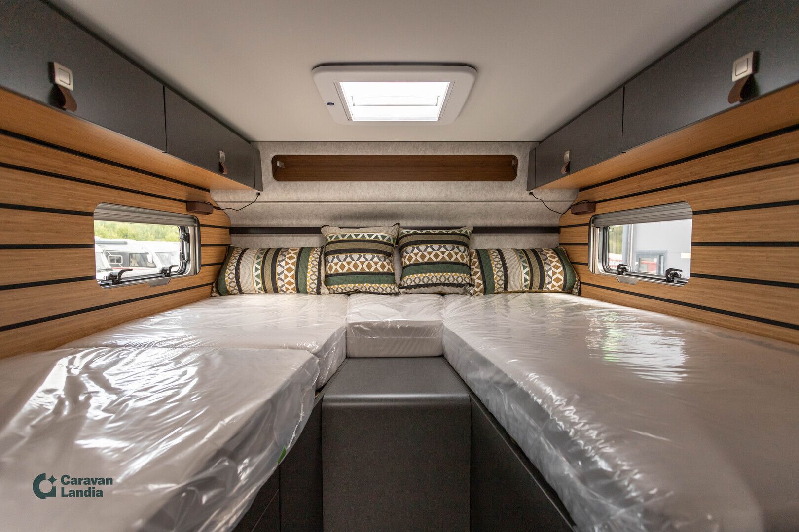 Hymer ML-T 580 419 CDI 190hv ** HETI TOIMTUKSEEN, AUTOMAATTI, ERILLISVUOTEET, NELIVETO **, kuva 25