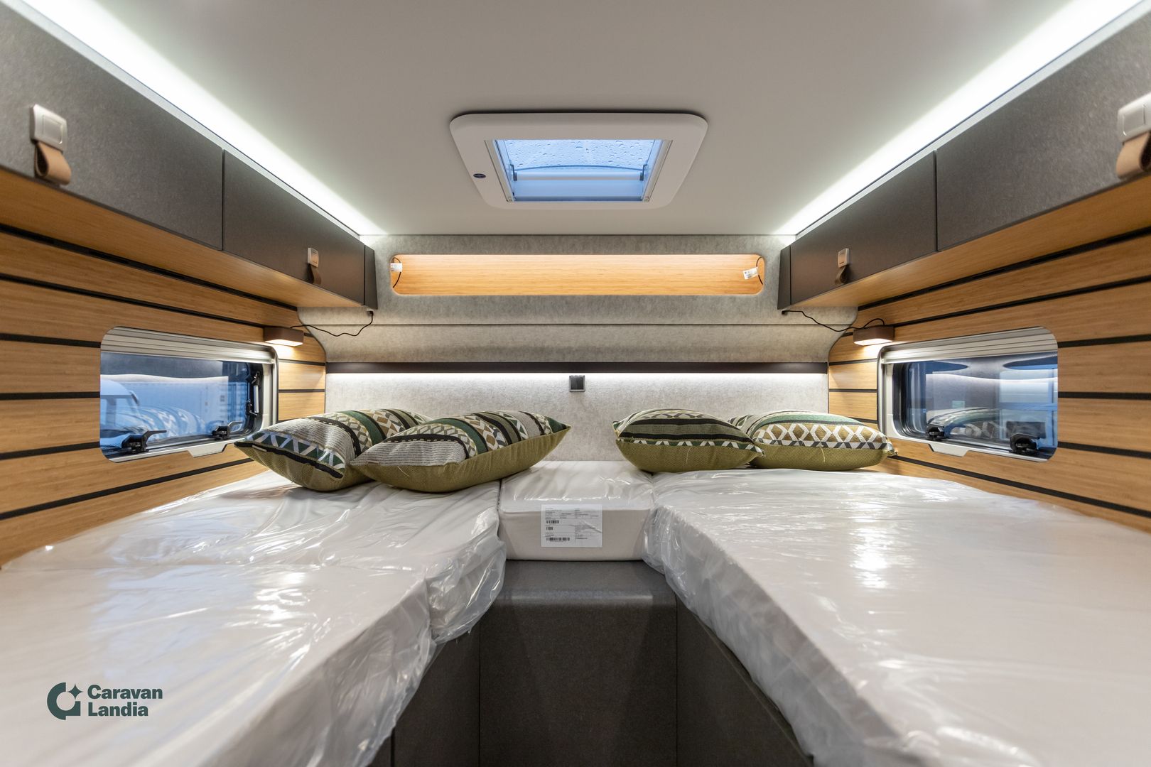 Hymer ML-T 570 Cross Over 419 CDI 190 hv **HETI TOIMITUKSEEN, ERILLISVUOTEET, NELIVETO**, kuva 15