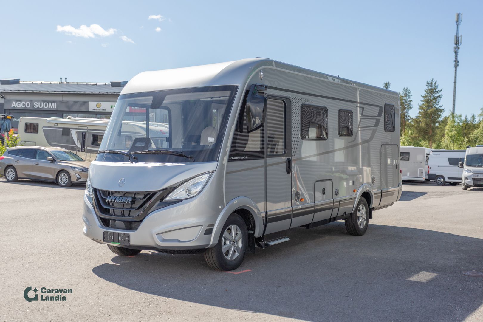 Hymer B-ModernComfort I 600 417 CDI 170hv ** ERILLISVUOTEET, TRUMA-DIESEL, HUBBET **, kuva 5
