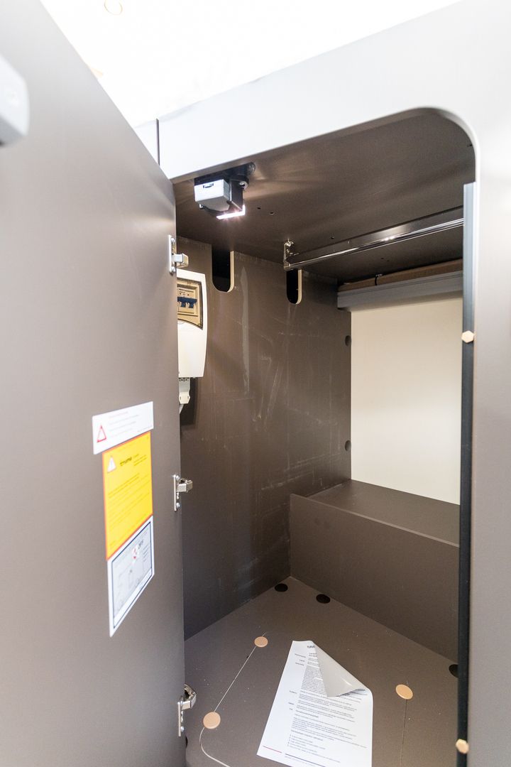 Burstner B66 Lyseo TD 690 G 2.2 MJET 140 hv ** HETI TOIMITUKSEEN, HUIPPU UUTUUS, HUBBET, ERILLISVUOTEET**, kuva 39
