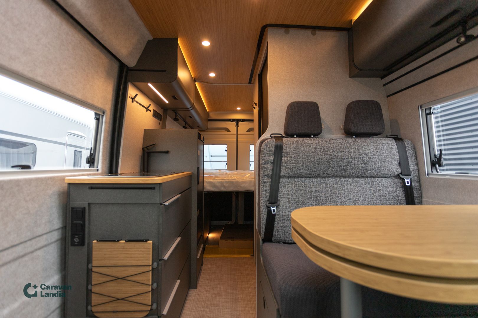 Hymer Redwood 601 2.2 Mjet 140hv ** HETI TOIMITUKSEEN, AUTOMAATTI, NOSTOKATTO, TRUMA-DIESEL **, kuva 12