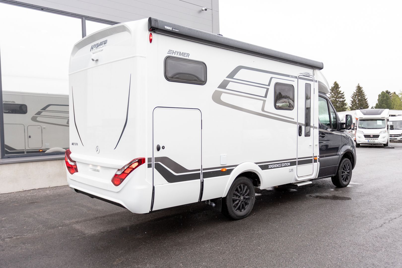 Hymer ML-T 570 Xperience 417 CDI 170 hv ** JUURI SAAPUNUT, HUIPPUVARUSTELU, ERILLISVUOTEET, TRUMA-DIESEL, TALVIPAKETTI **, kuva 2