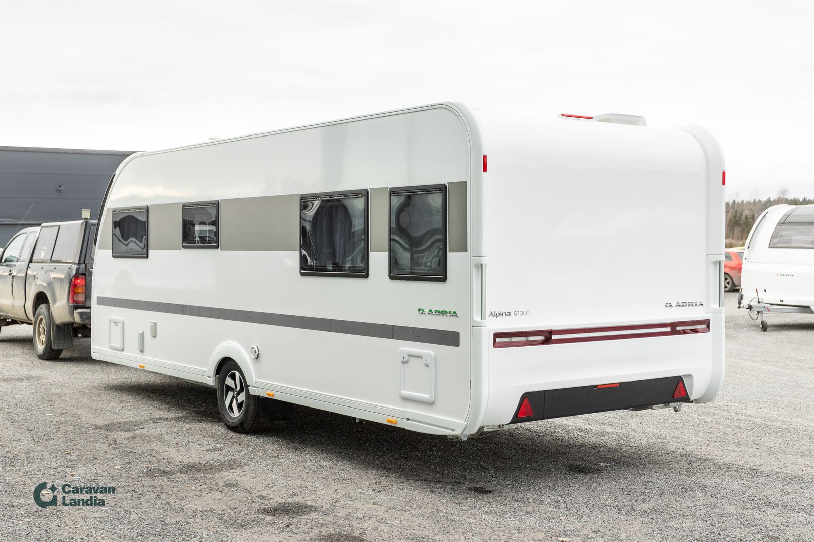 Adria Alpina 613 UT ** HETI TOIMITUKSEEN, PLUSPAKETTI, ERILLISVUOTEET, TAKA-WC **, kuva 4