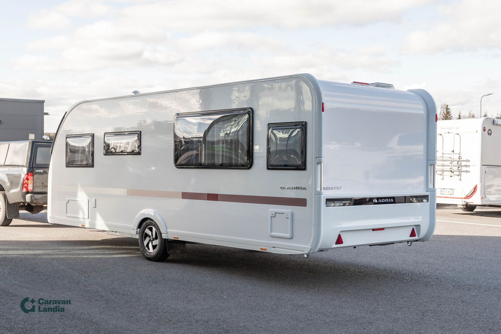 Adria Adora 613 UT ** HETI TOIMITUKSEEN, PLUSPAKETTI, ALDE, LATTIALÄMMITYS **, kuva 4