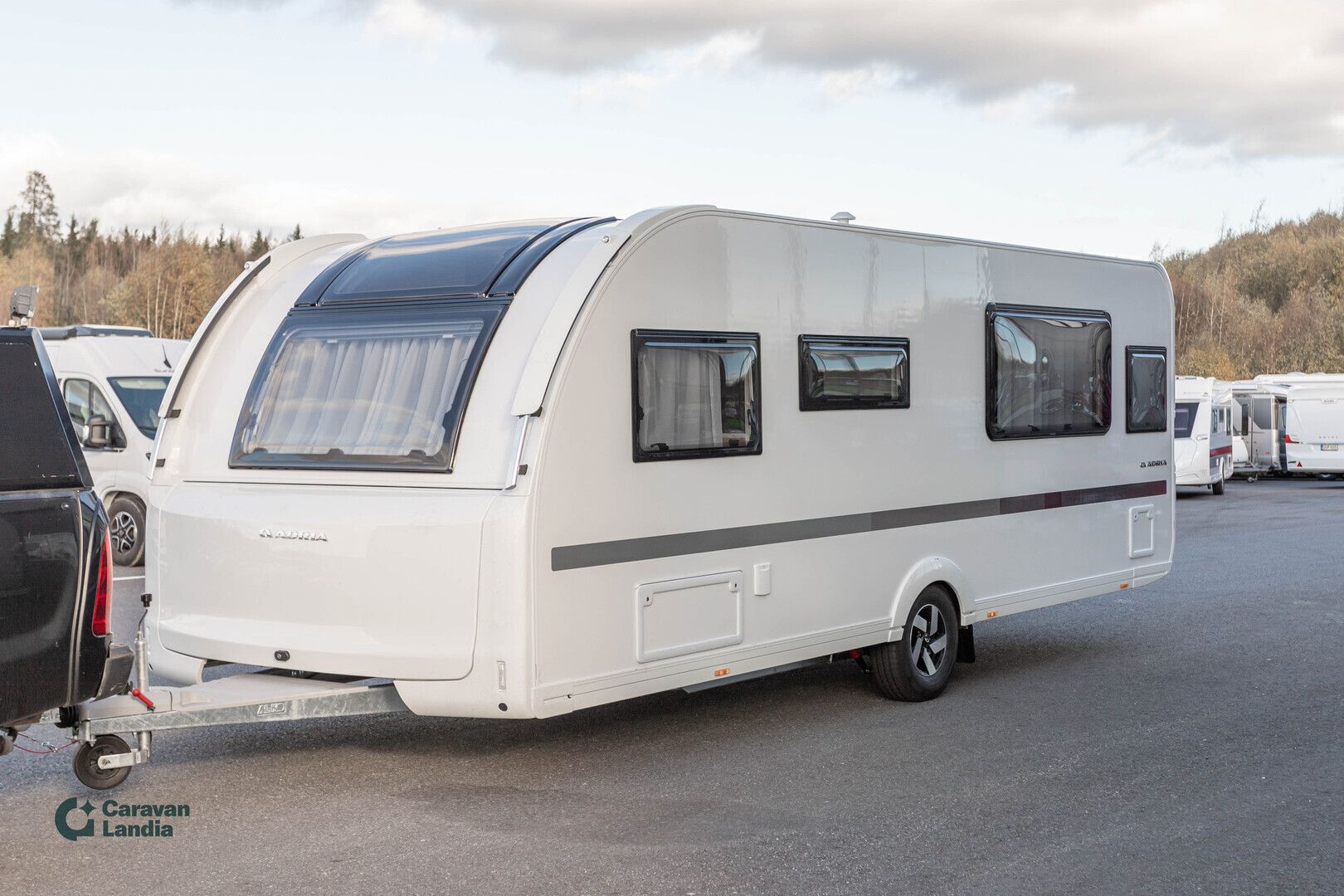 Adria Adora 613 UT ** HETI TOIMITUKSEEN, PLUSPAKETTI, ALDE, LATTIALÄMMITYS **, kuva 5