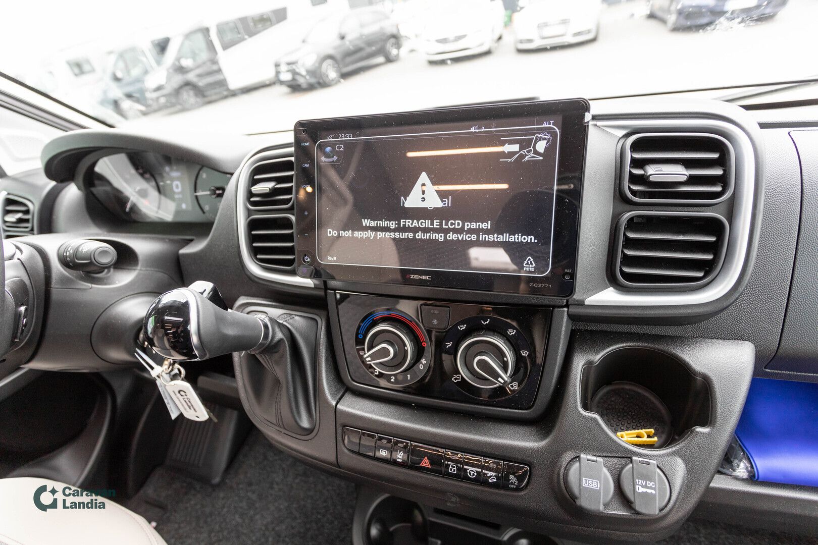 Adria Matrix Supreme 670 SC C-edition 2.2 Mjet 140hv ** HETI TOIMITUKSEEN, C-EDITION ERIKOISMALLI, AUTOMAATTI, ALDE **, kuva 27