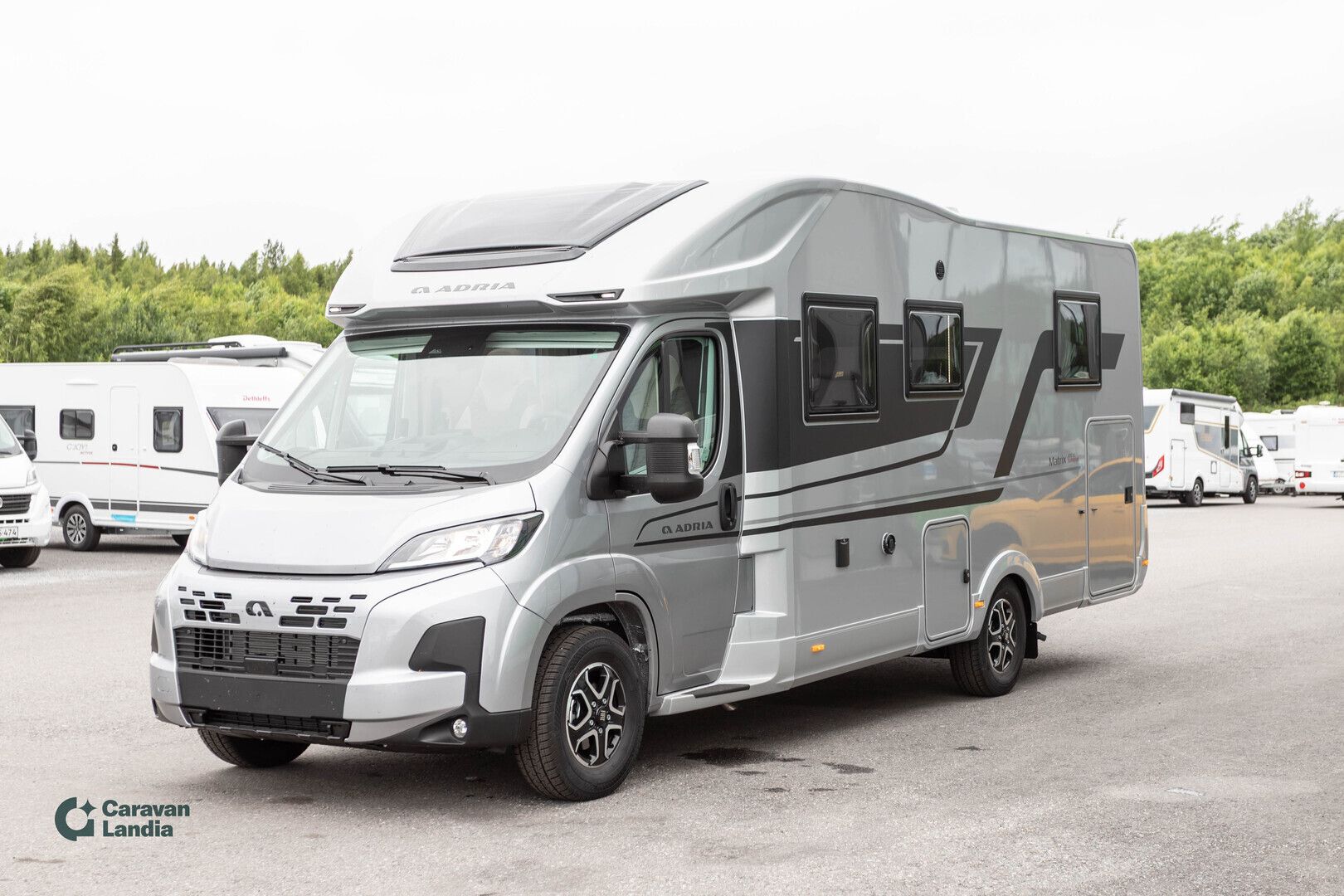 Adria Matrix Supreme 670 SC C-edition 2.2 Mjet 140hv ** HETI TOIMITUKSEEN, C-EDITION ERIKOISMALLI, AUTOMAATTI, ALDE **, kuva 5