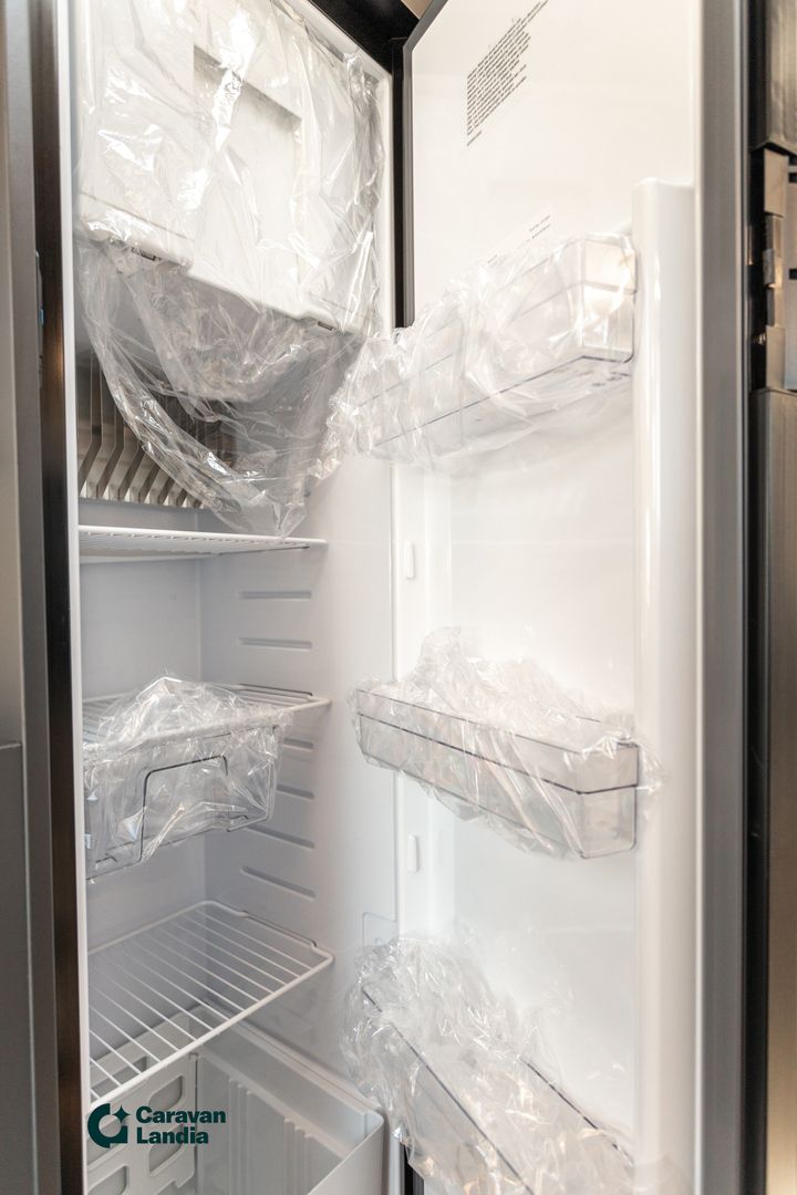 Adria Matrix Supreme 670 SC C-edition 2.2 Mjet 140 hv ** TULOSSA PIAN, C-EDITION ERIKOISMALLI, AUTOMAATTI, ALDE **, kuva 23