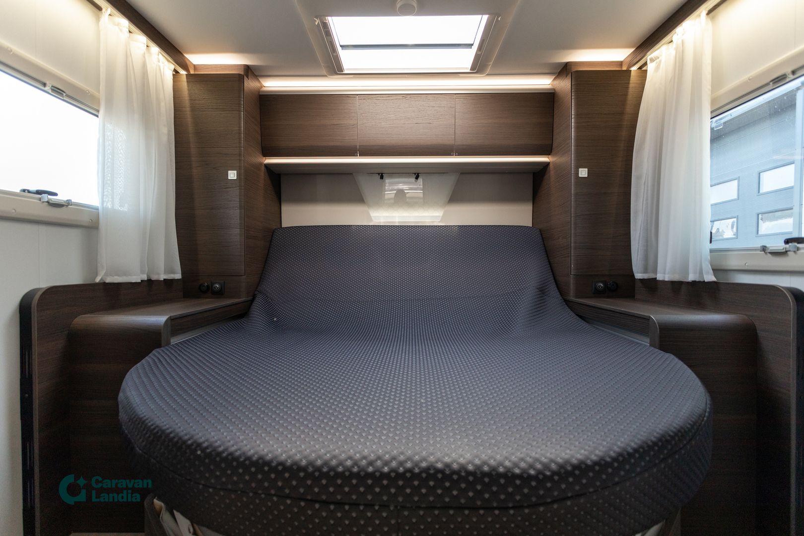 Adria Matrix Supreme 670 SC C-edition 2.2 Mjet 140 hv ** TULOSSA PIAN, C-EDITION ERIKOISMALLI, AUTOMAATTI, ALDE **, kuva 30