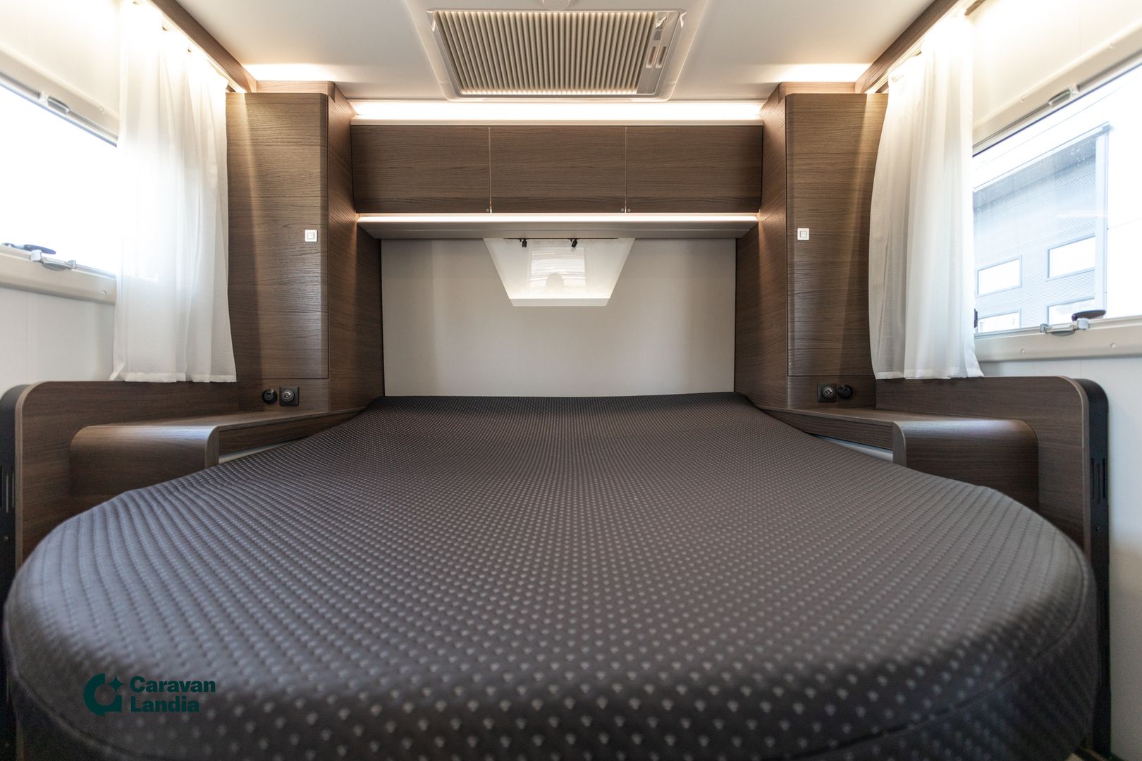 Adria Matrix Supreme 670 SC C-edition 2.2 Mjet 140 hv ** TULOSSA PIAN, C-EDITION ERIKOISMALLI, AUTOMAATTI, ALDE **, kuva 31