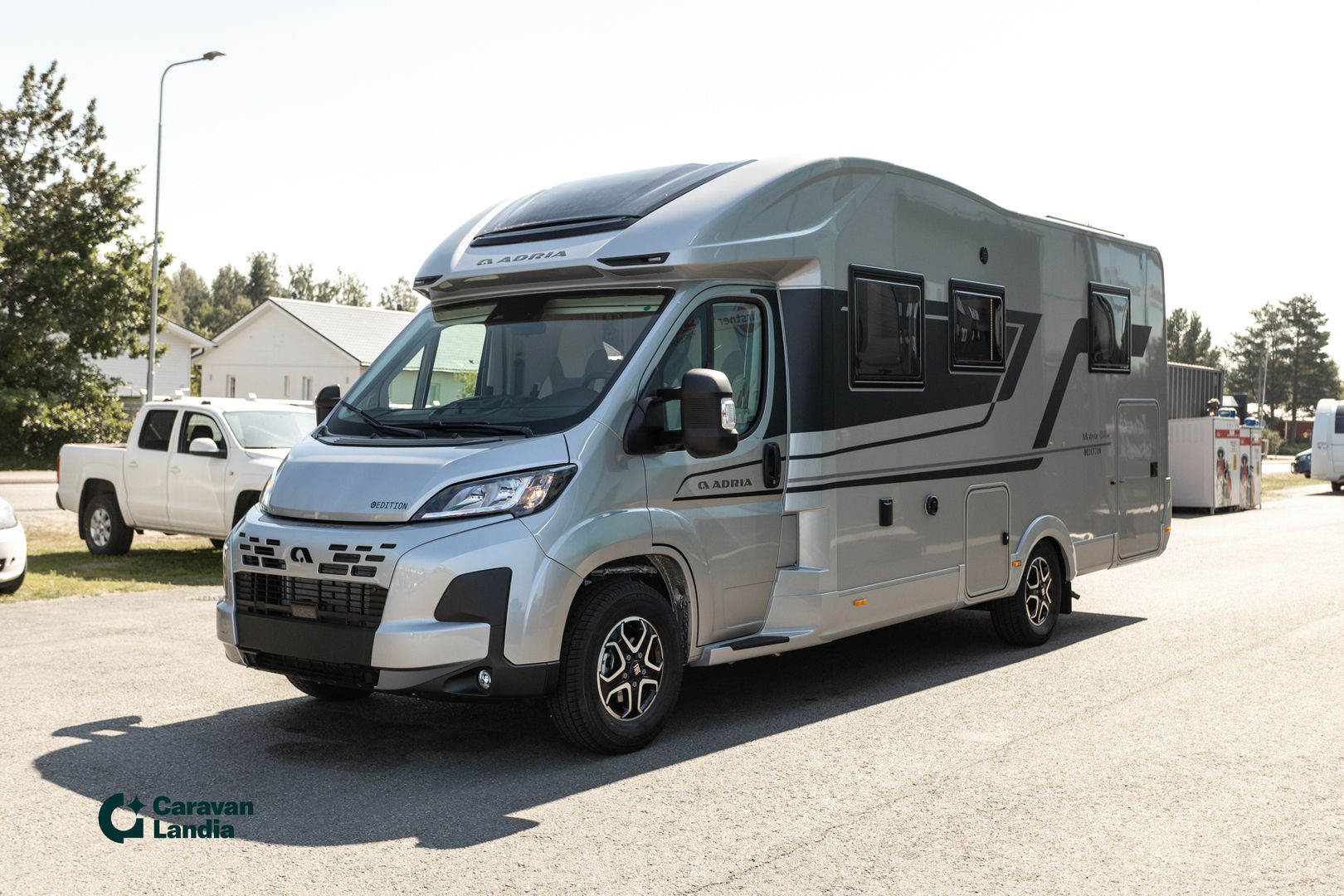Adria Matrix Supreme 670 SC C-edition 2.2 Mjet 140 hv ** TULOSSA PIAN, C-EDITION ERIKOISMALLI, AUTOMAATTI, ALDE **, kuva 5