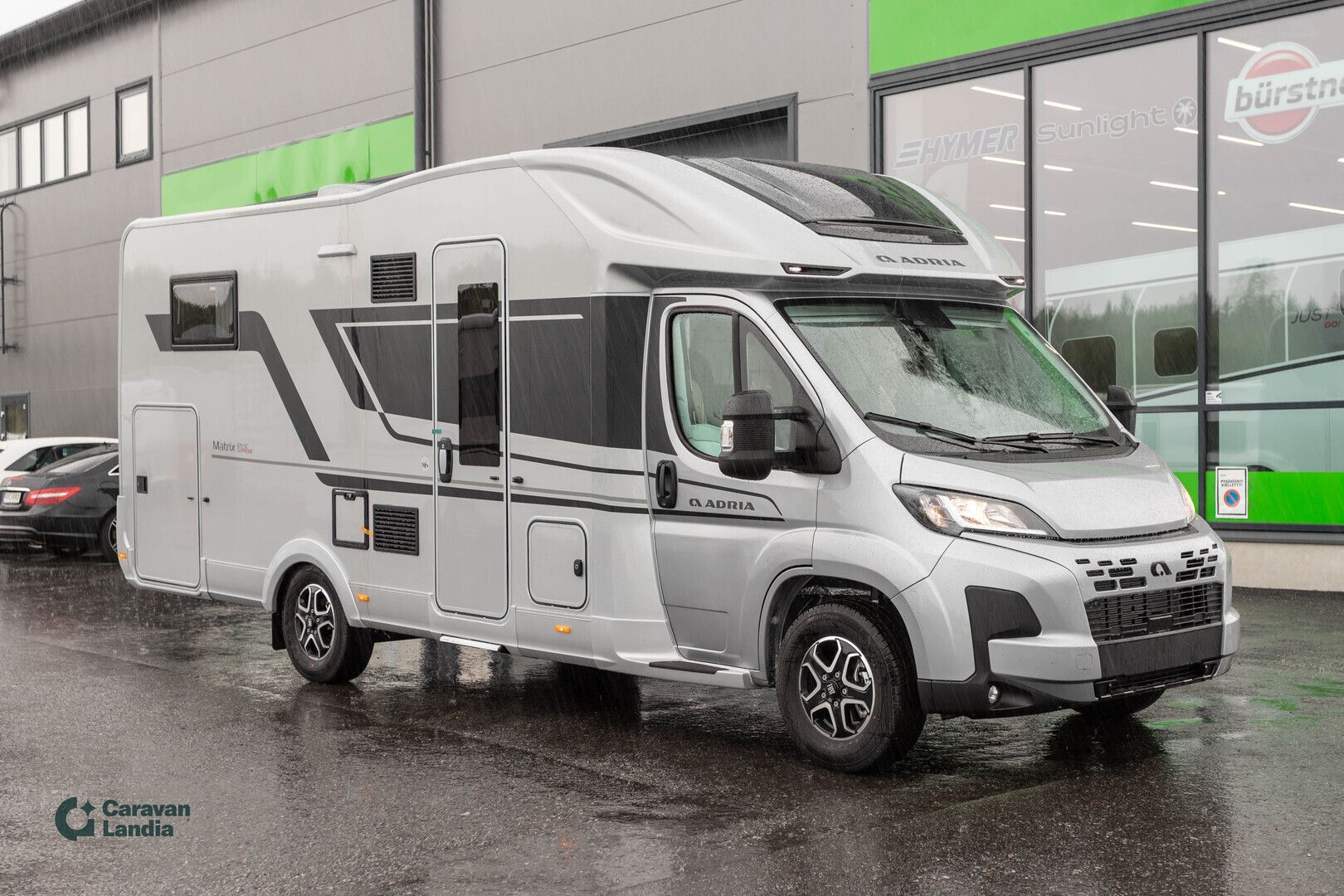 Adria Matrix Supreme 670 SC C-edition 2.2 Mjet 140hv ** HETI TOIMITUKSEEN, C-EDITION ERIKOISMALLI, AUTOMAATTI, ALDE **, kuva 1