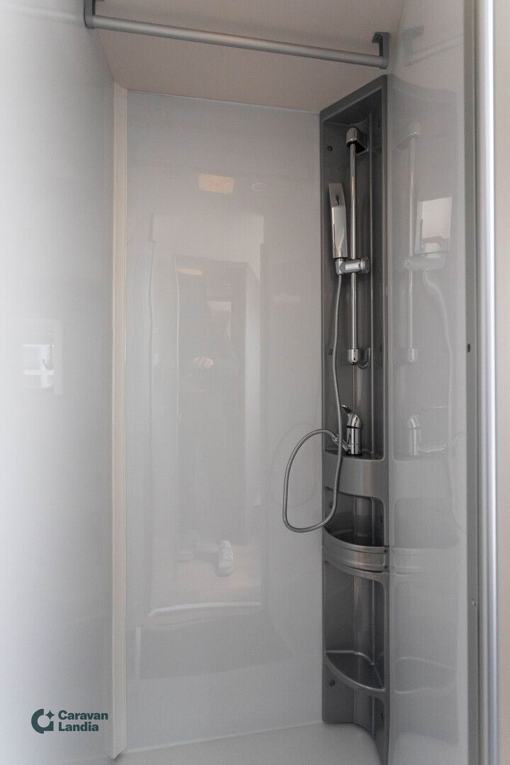 Dethleffs Just Go Active T 7055 DBL 2.0 TDCi 165hv ** HETI TOIMITUKSEEN, UUTUUSMALLI, AUTOMAATTI, SAAREKEVUODE **, kuva 14