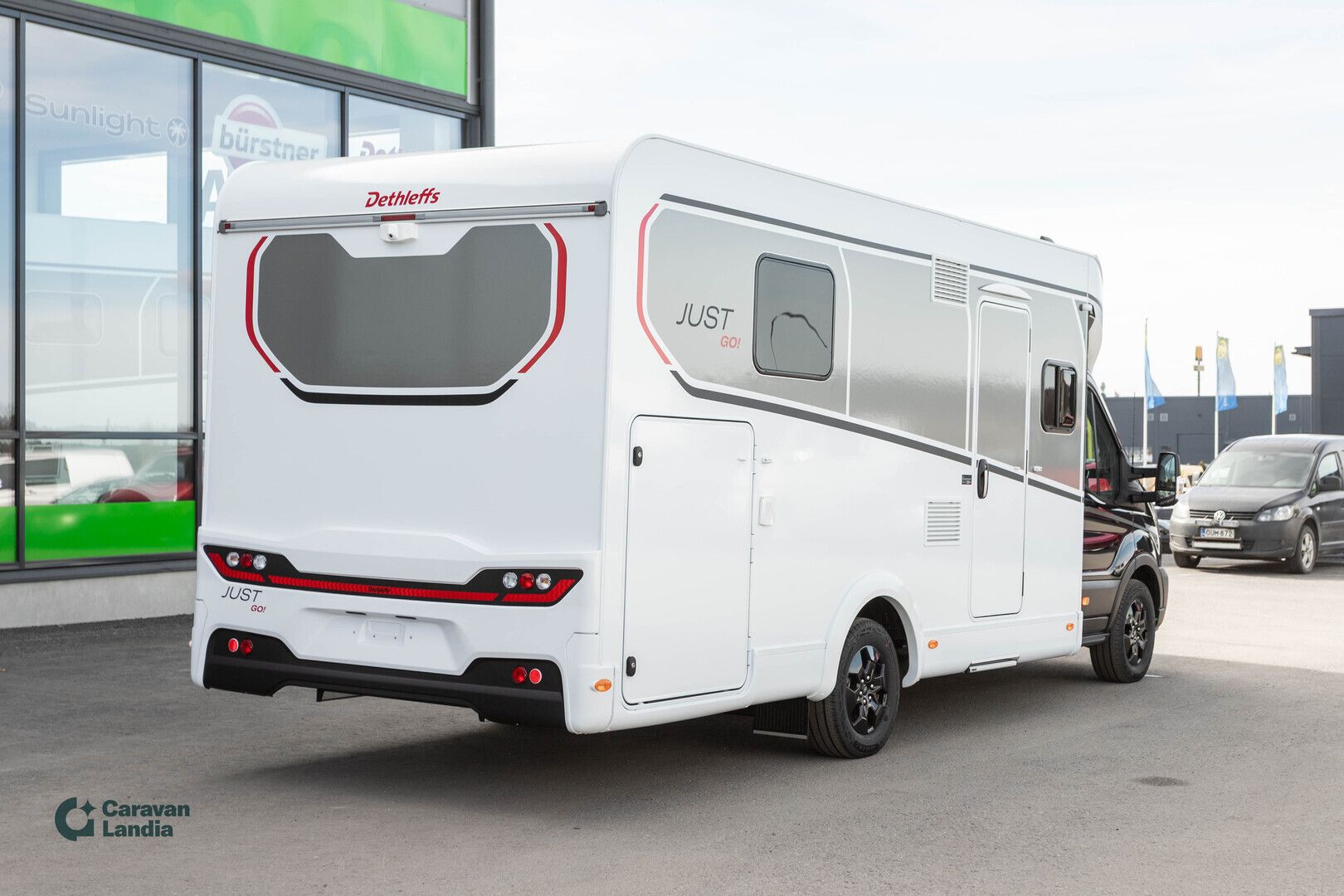 Dethleffs Just Go Active T 7055 DBL 2.0 TDCi 165hv ** HETI TOIMITUKSEEN, UUTUUSMALLI, AUTOMAATTI, SAAREKEVUODE **, kuva 3