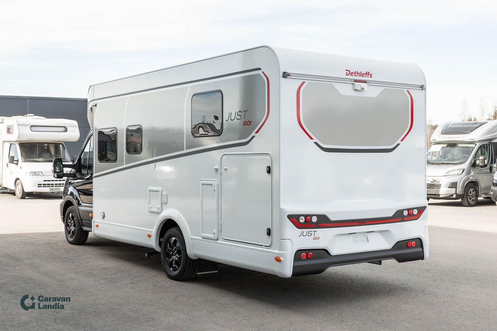 Dethleffs Just Go Active T 7055 DBL 2.0 TDCi 165hv ** HETI TOIMITUKSEEN, UUTUUSMALLI, AUTOMAATTI, SAAREKEVUODE **, kuva 4