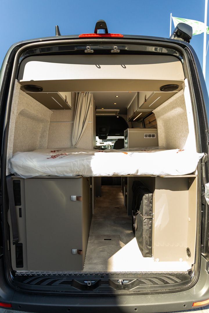 Hymer Grand Canyon S 600 CROSS OVER 419 CDI 190HV ** HETI TOIMITUKSEEN, HUIPPUVARUSTELTU, NELIVETO **, kuva 37