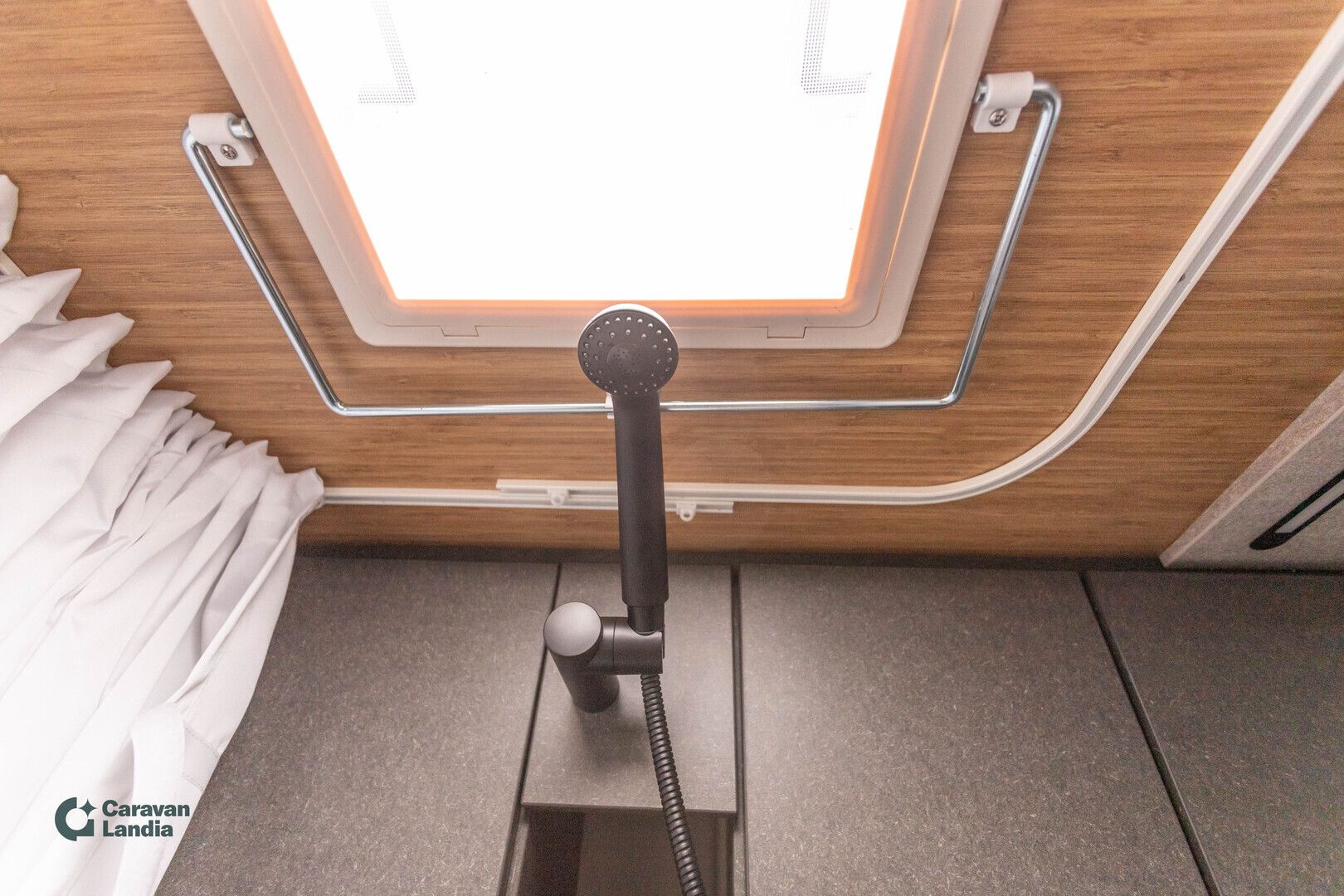 Hymer Redwood 600 2.2 Mjet 140hv ** HETI TOIMITUKSEEN, SPORT VARUSTELU, TRUMA DIESEL, AUTOMAATTI **, kuva 18