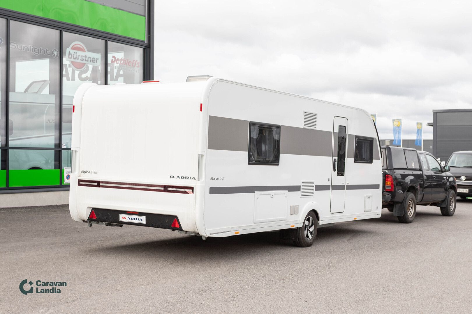Adria Alpina 613 UT ** HETI TOIMITUKSEEN, PLUSPAKETTI, ERILLISVUOTEET, TAKA-WC **, kuva 2