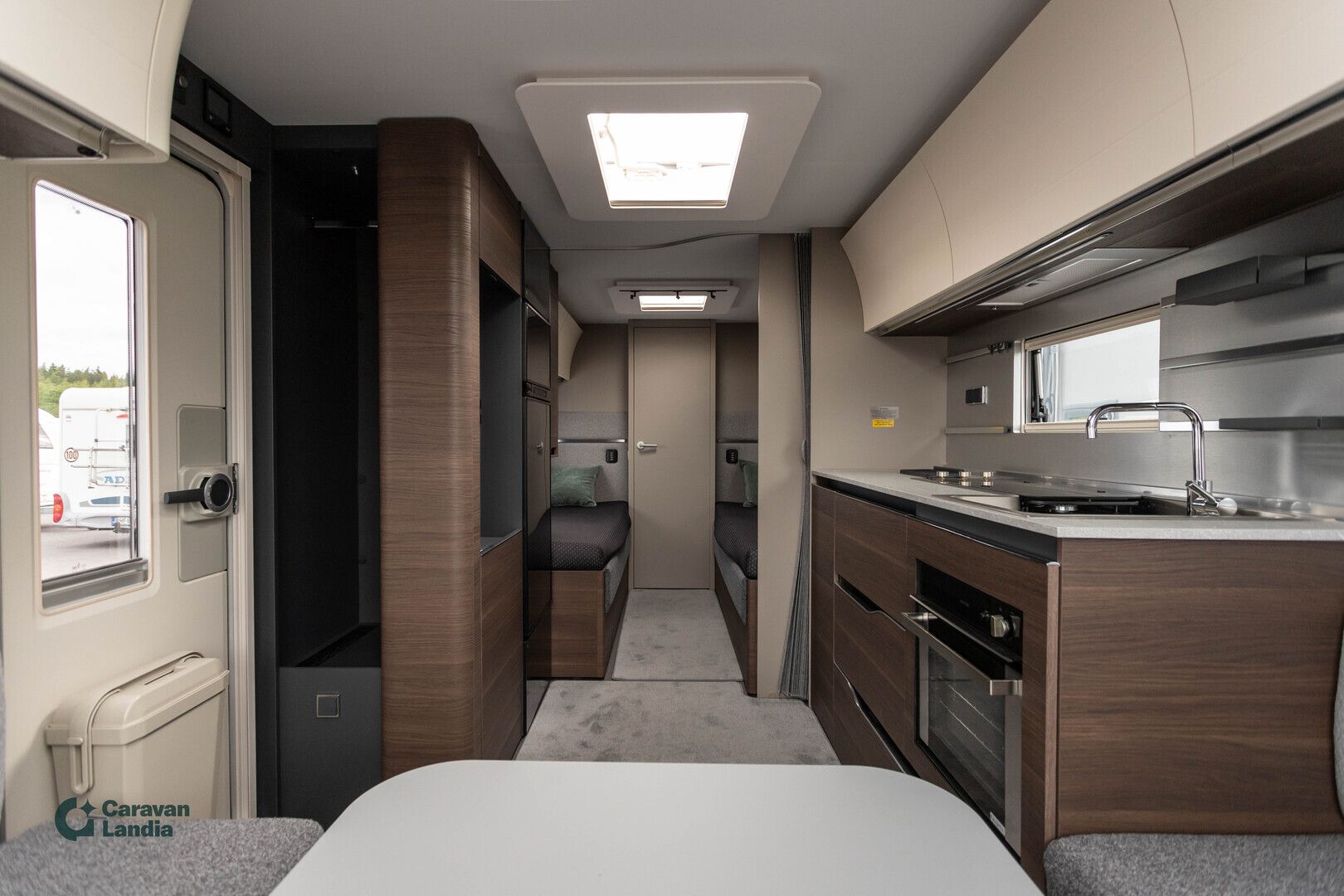 Adria Alpina 613 UT ** HETI TOIMITUKSEEN, PLUSPAKETTI, ERILLISVUOTEET, TAKA-WC **, kuva 5