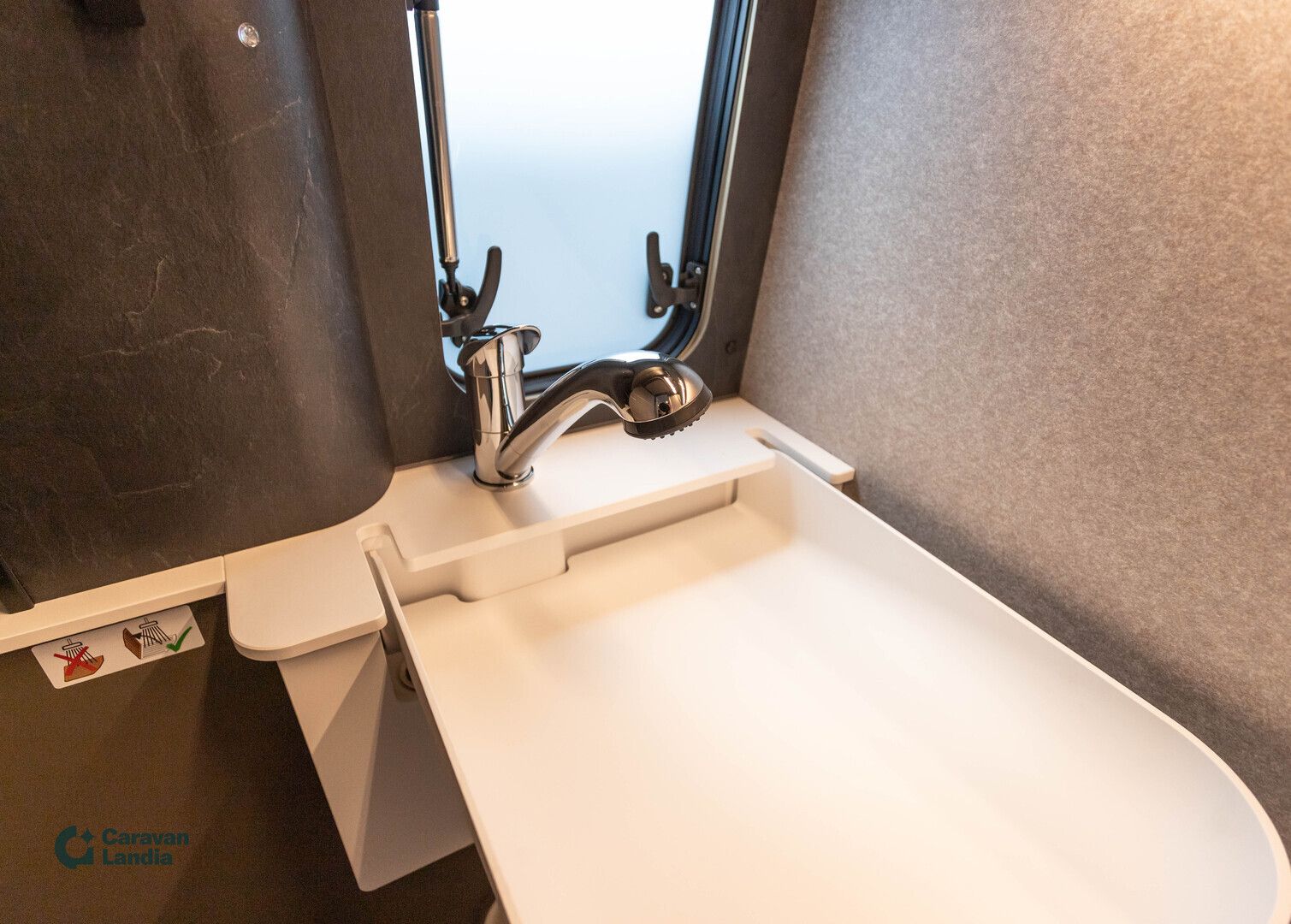 Hymer Grand Canyon S 600 Xperience 417 CDI 170hv ** HETI TOIMITUKSEEN, XPERIENCE VARUSTELU, TRUMA DIESEL, NOSTOKATTO **, kuva 21