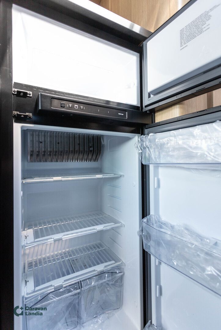 Sunlight T 690 L 2.0 TDCi 165hv ** HINTAA LASKETTU 6000€,HETI TOIMITUKSEEN, SAAREKEVUODE, NORDIC-PAKETTI, AUTOMAATTI **, kuva 16