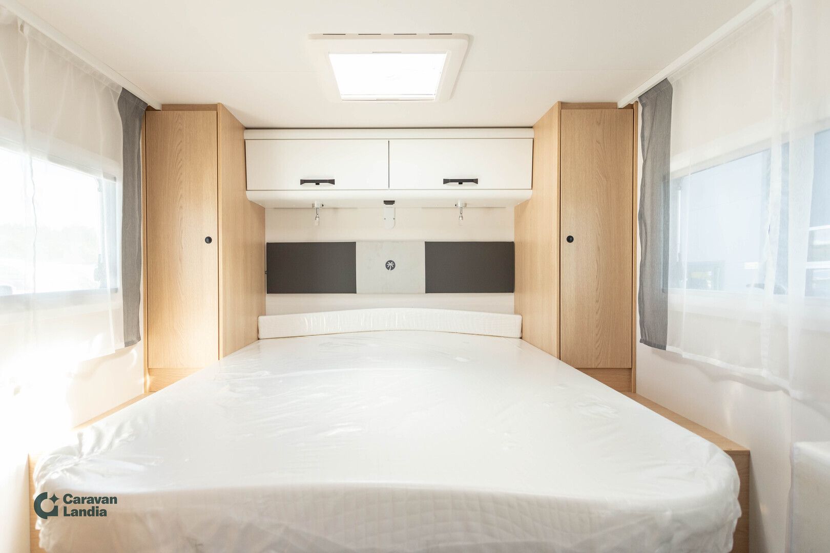Sunlight T 690 L 2.0 TDCi 165hv ** HINTAA LASKETTU 6000€,HETI TOIMITUKSEEN, SAAREKEVUODE, NORDIC-PAKETTI, AUTOMAATTI **, kuva 20