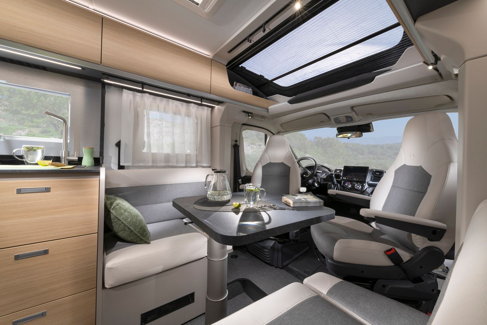 Adria Compact Select DL 2.2 Mjet 140hv ** TULOSSA, TRUMA-DIESEL, AUTOMAATTI **, kuva 5