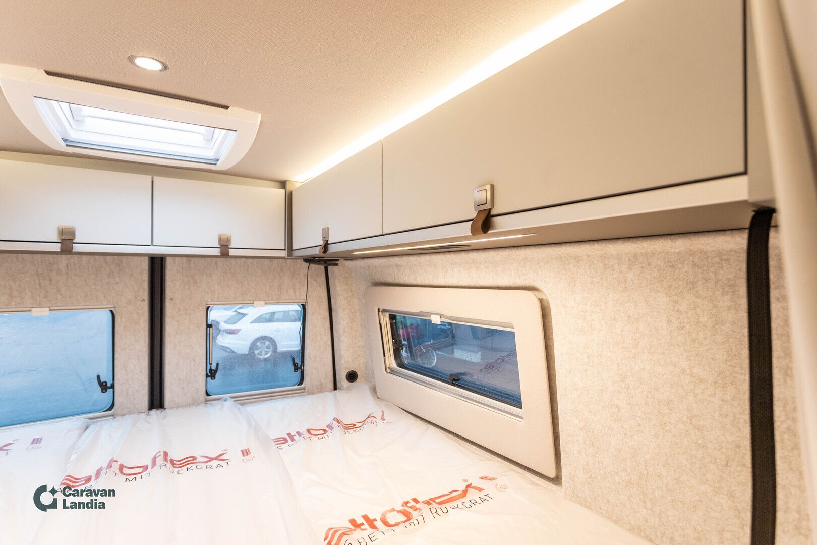 Hymer Grand Canyon S 700 419 CDI 190hv ** HETI TOIMITUKSEEN, HUIPPUVARUSTELTU, TALVIPAKETTI, NELIVETO **, kuva 22