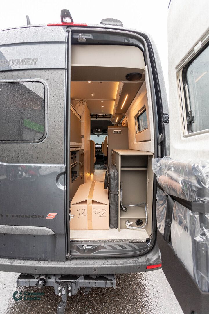 Hymer Grand Canyon S 700 419 CDI 190hv ** HETI TOIMITUKSEEN, HUIPPUVARUSTELTU, TALVIPAKETTI, NELIVETO **, kuva 36