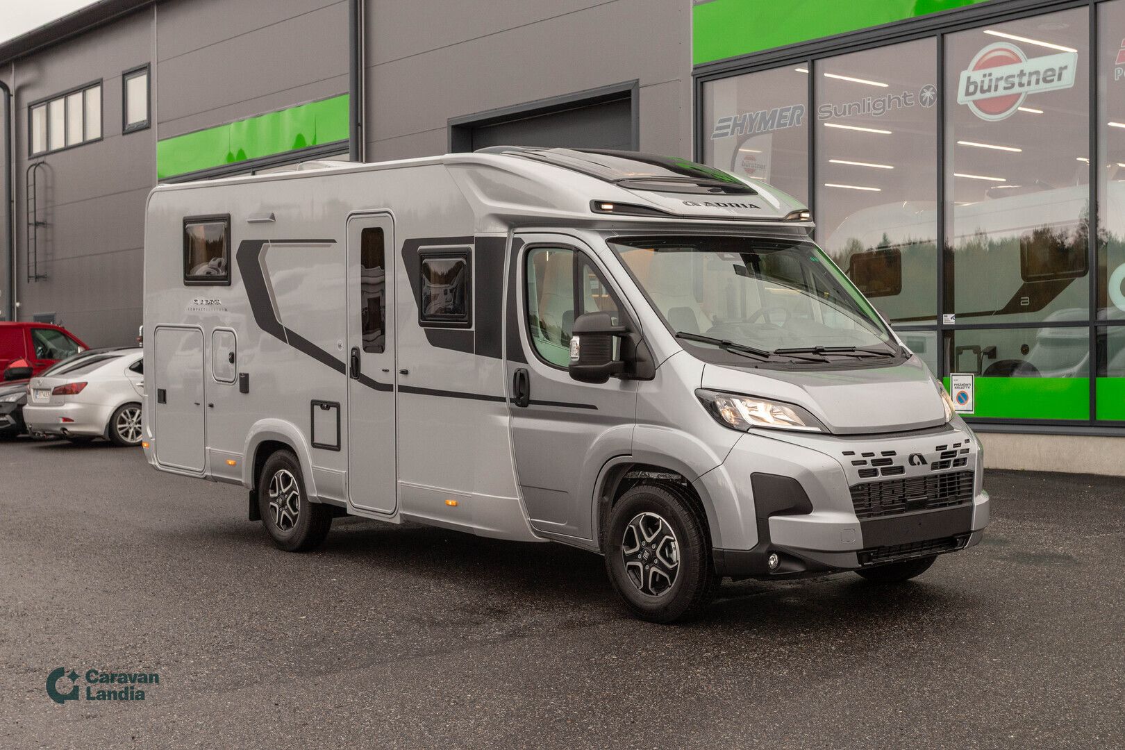 Adria Compact Supreme DL 2.2 Mjet 140hv ** HETI TOIMITUKSEEN, TRUMA-DIESEL, ERILLISVUOTEET, AUTOMAATTI **, kuva 1
