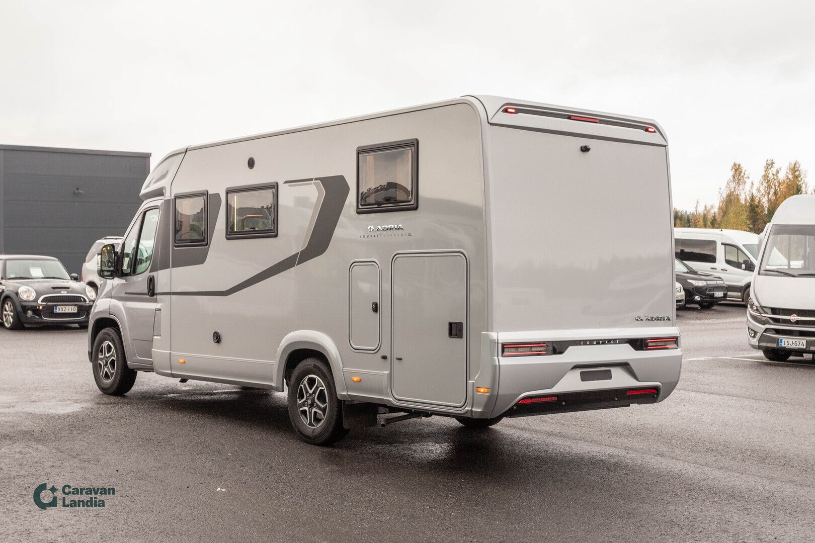 Adria Compact Supreme DL 2.2 Mjet 140hv ** HETI TOIMITUKSEEN, TRUMA-DIESEL, ERILLISVUOTEET, AUTOMAATTI **, kuva 4