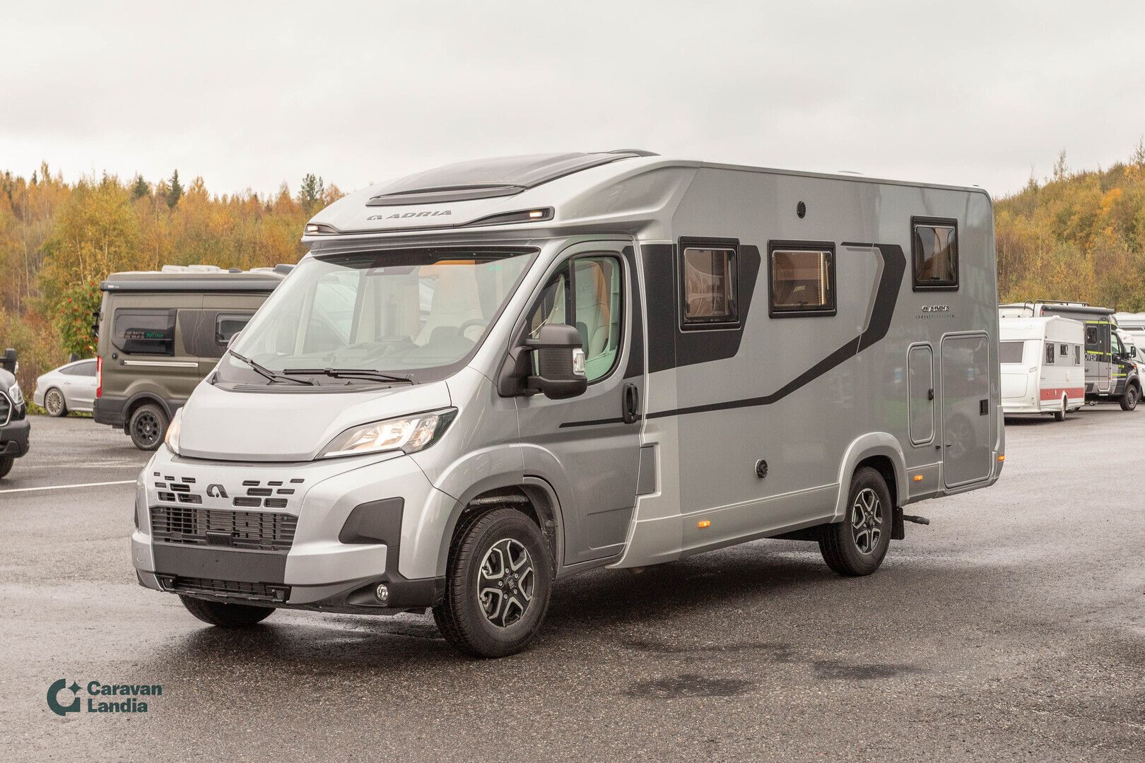Adria Compact Supreme DL 2.2 Mjet 140hv ** HETI TOIMITUKSEEN, TRUMA-DIESEL, ERILLISVUOTEET, AUTOMAATTI **, kuva 5