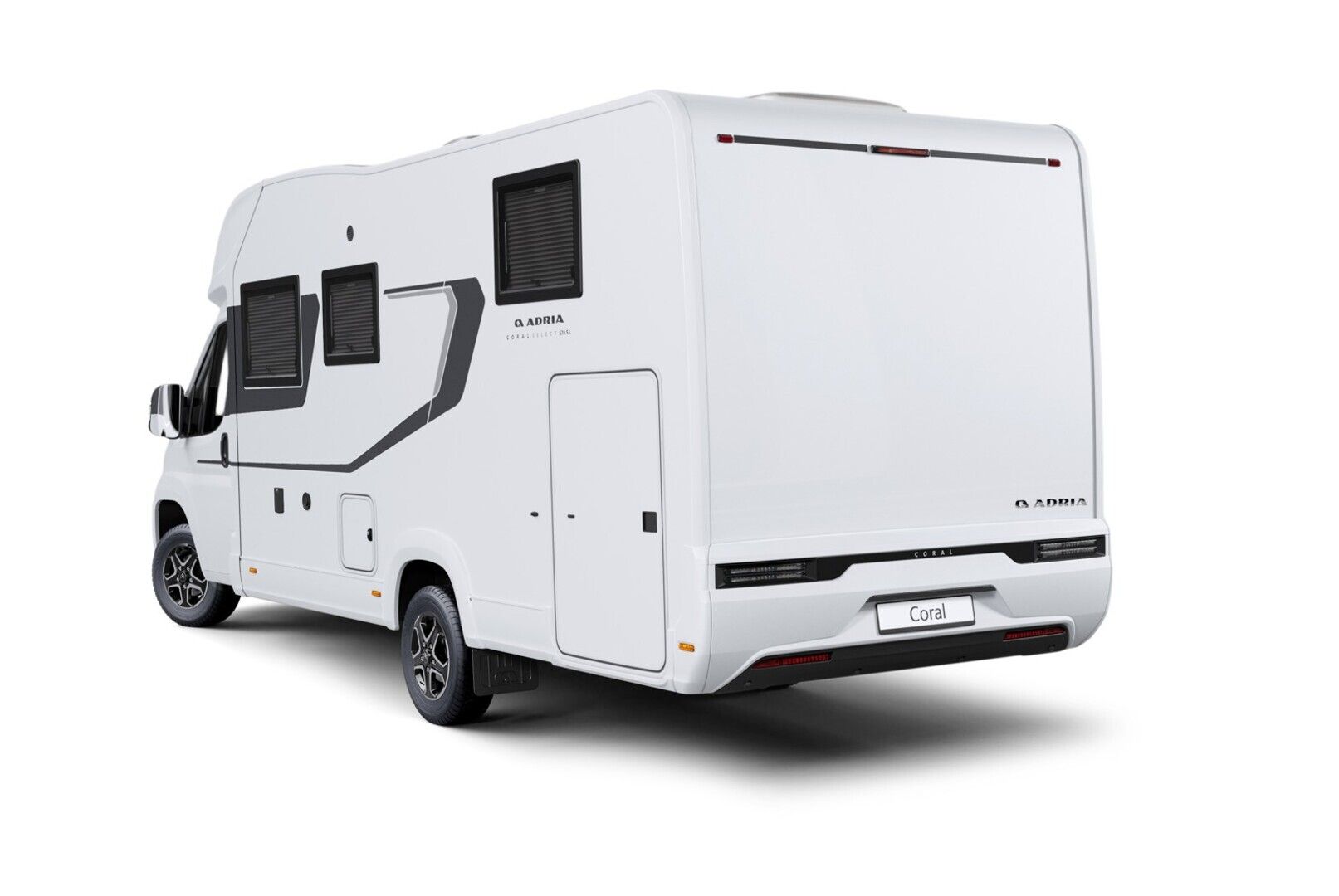 Adria Coral Select 670 SL 2,2 MJET 140hv ** TULOSSA, UUTUUSMALLI, ERILLISVUOTEET, TRUMA-DIESEL **, kuva 3