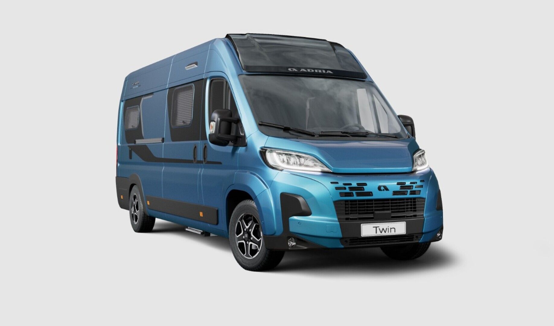 Adria Twin Supreme 640 SLB 2,2 MJET ** STORM-BLUE ERIKOISVÄRI, AUTOMAATTI, ERILLISVUOTEET **, kuva 1
