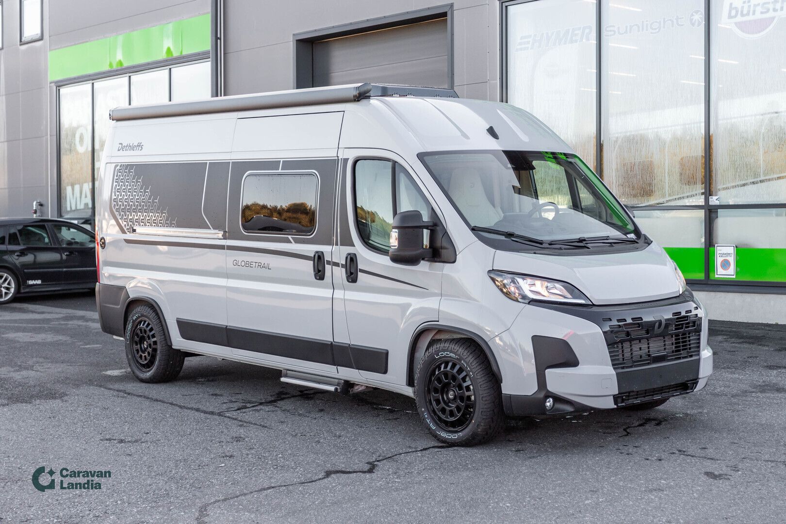 Dethleffs Globetrail Active 600 DS 2.2 Mjet 160hv ** HETI TOIMITUKSEEN, AUTOMAATTI, MARKIISI, ERIKOISVÄRI **, kuva 1