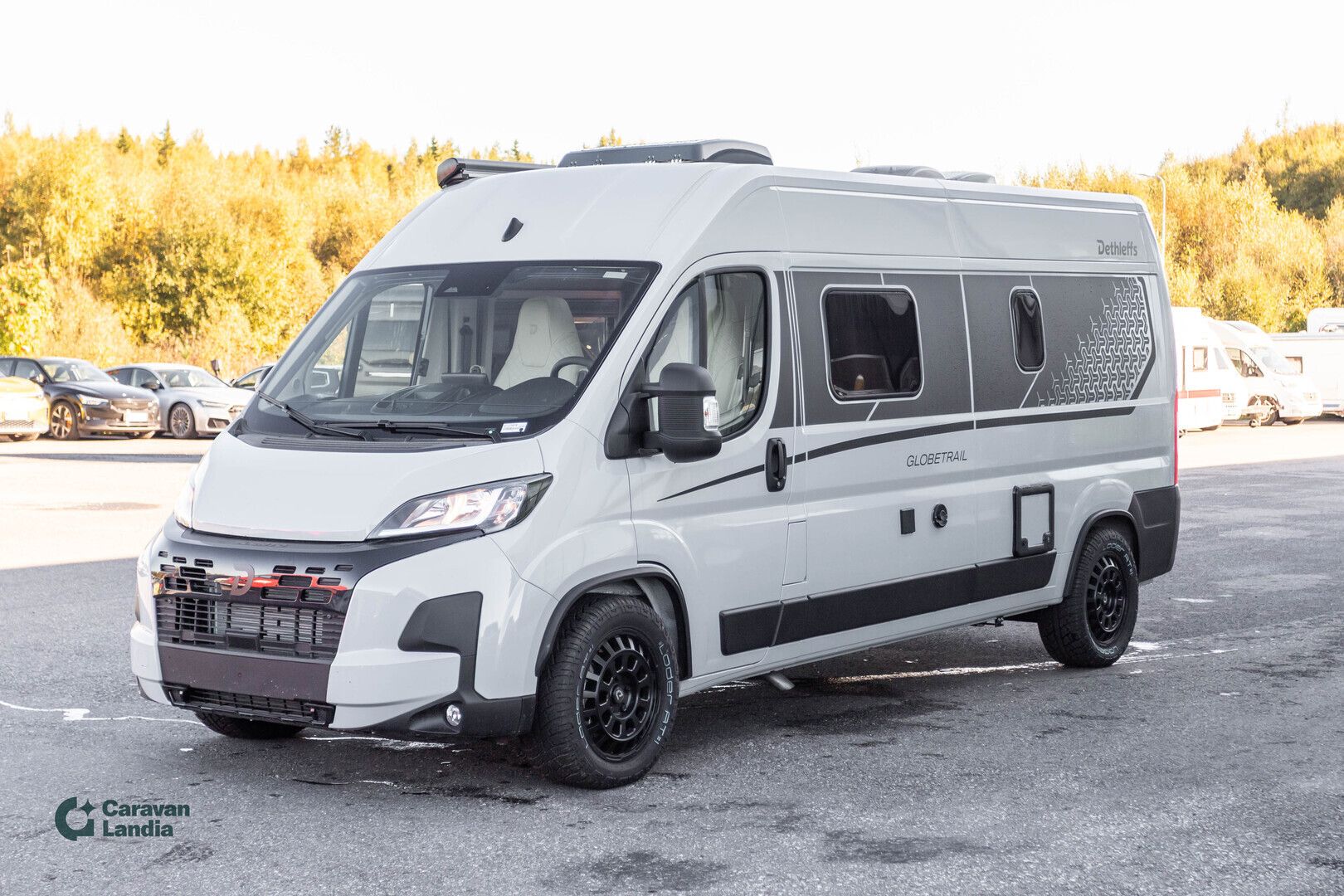 Dethleffs Globetrail Active 600 DS 2.2 Mjet 160hv ** HETI TOIMITUKSEEN, AUTOMAATTI, MARKIISI, ERIKOISVÄRI **, kuva 5