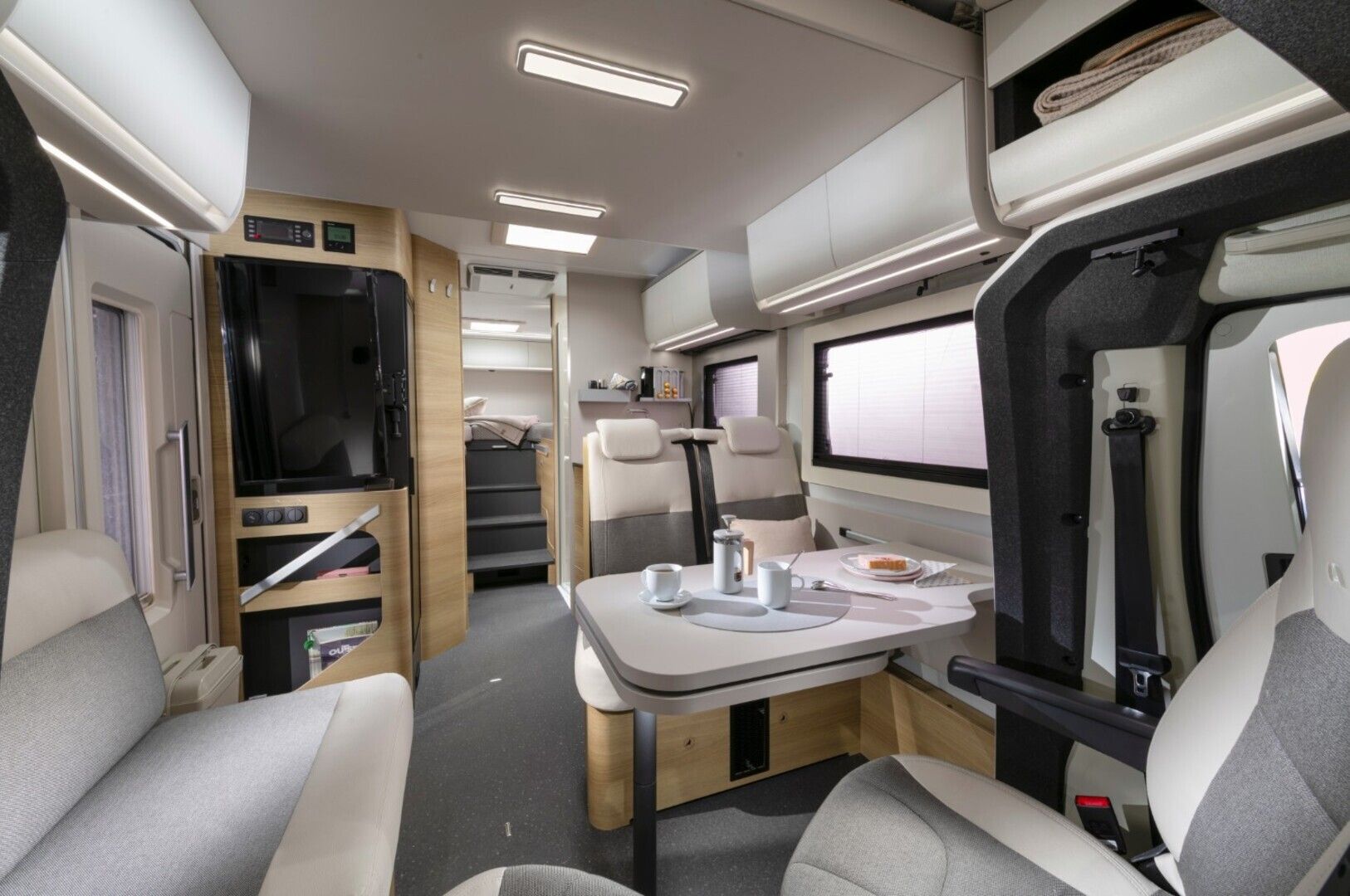 Adria Matrix Select 670 SL 2.2 MJET 140hv ** TULOSSA, UUTUUSMALLI, ERILLISVUOTEET, TRUMA-DIESEL **, kuva 4