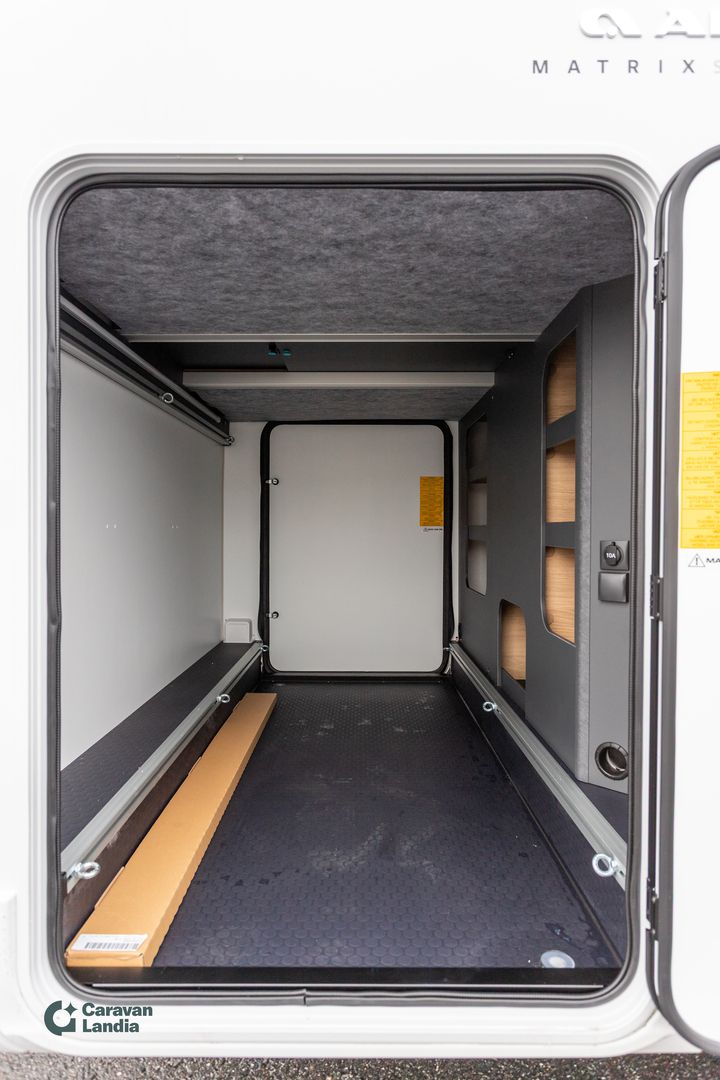 Adria Matrix Select 670 SL 2.2 Mjet 140hv ** HETI TOIMITUKSEEN, UUTUUSMALLI, ERILLISVUOTEET, TRUMA-DIESEL **, kuva 20