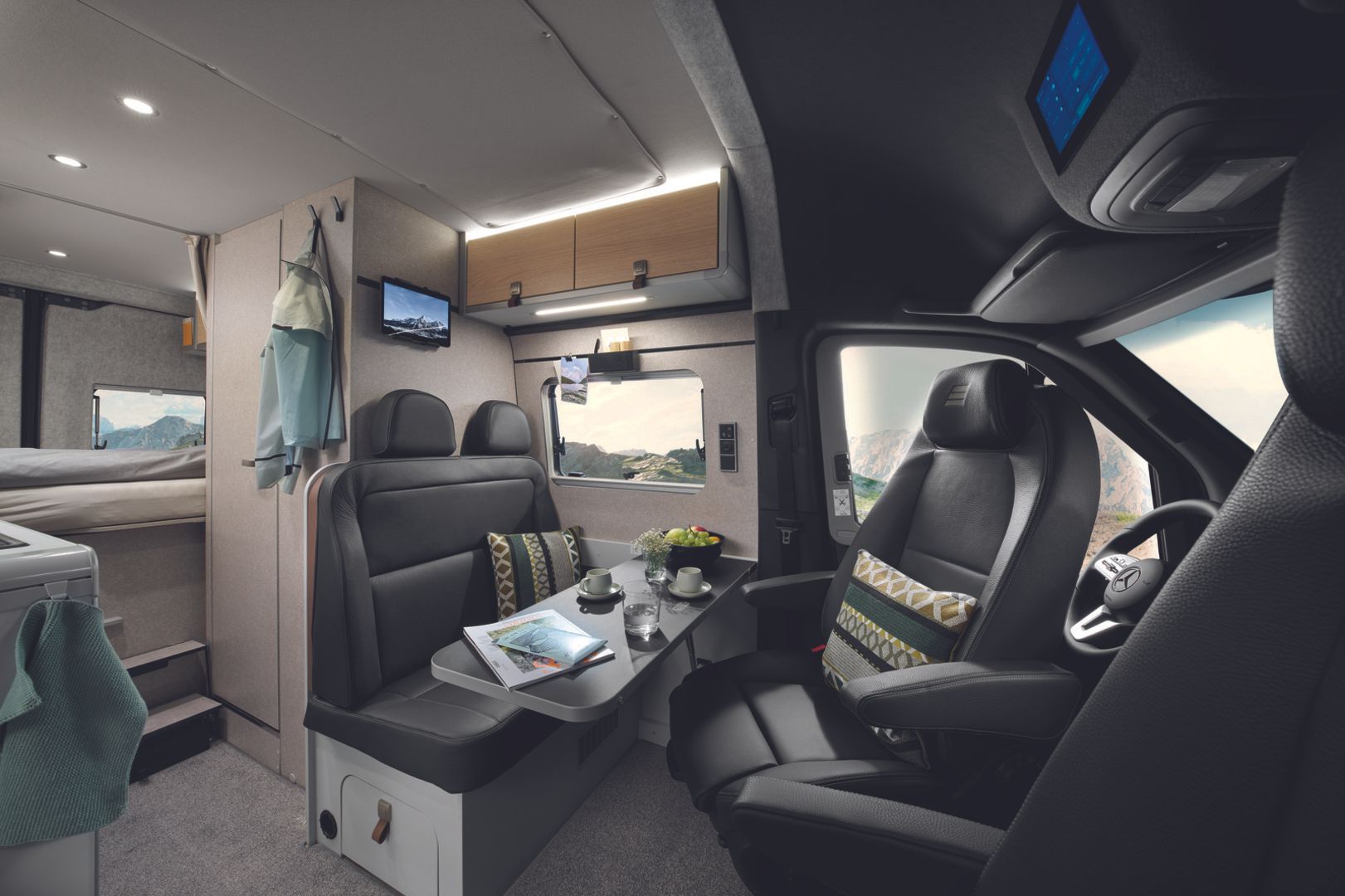 Hymer Grand Canyon S 600 CROSS OVER 419 CDI 190hv ** HETI TOIMITUKSEEN, NELIVETO, TALVIPAKETTI **, kuva 3