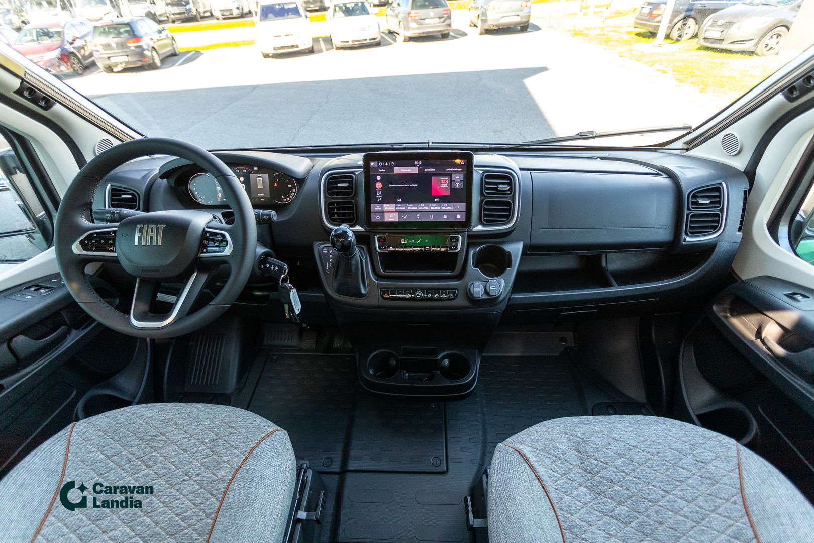 Dethleffs Globetrail 75k Iconic Edition 2.2 MJET 140 hv ** HETI TOIMITUKSEEN, ERIKOISMALLI VAIN CARAVANLANDIASTA, ERILLISVUOTEET, AUTOMAATTI**, kuva 6