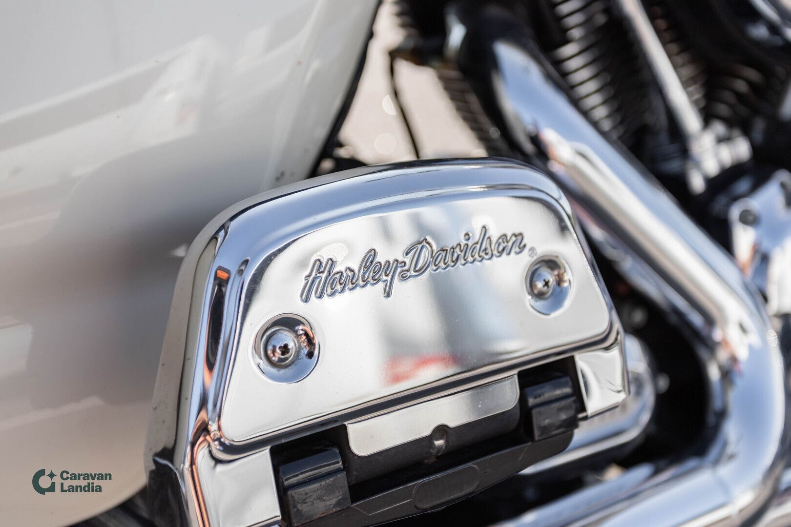 Harley-Davidson Electra Glide Classic Standard Police (FLHTP) ** Rinehart-putkisto / Tuulilasi / Sivulaukut **, kuva 12