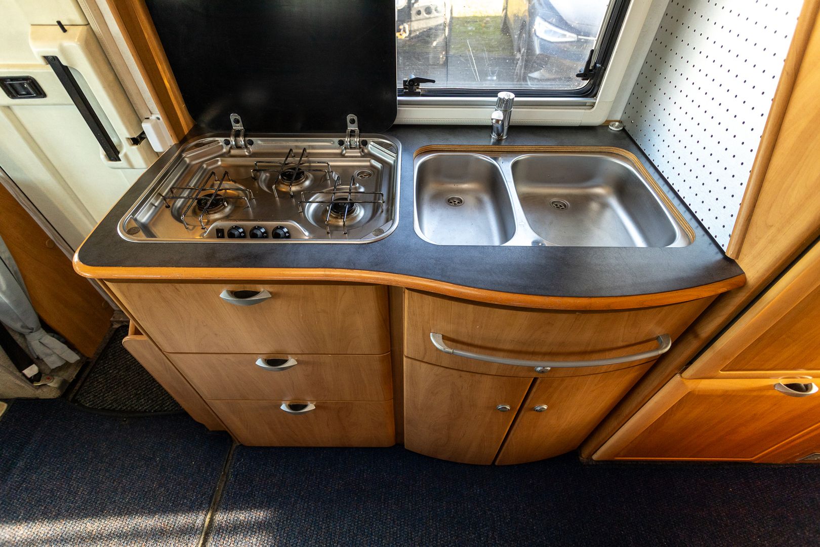 Hymer B644 2.5 TDI 116hv ** 2 X ILMASTOINTI, TRUMA, REK 7 HLÖLLE **, kuva 11