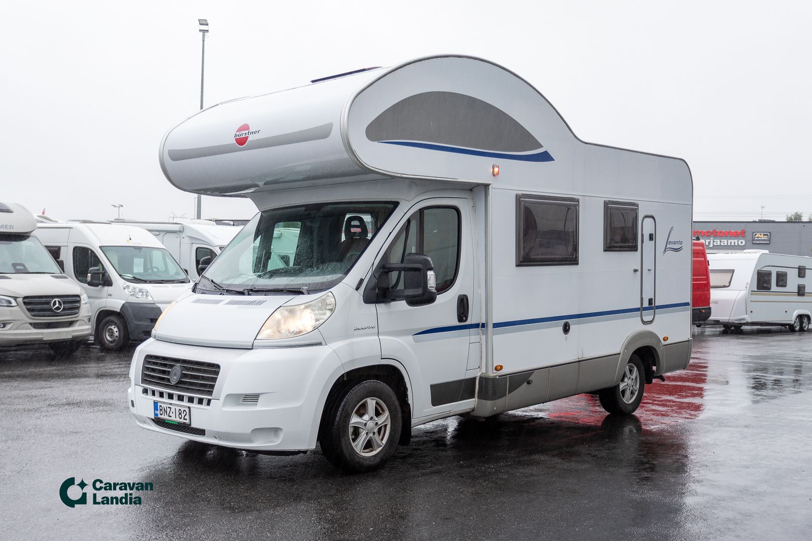 Burstner Levanto A530 2.3 Mjet 130hv ** TRUMA, TAKA-WC, MULTIMEDIAKESKUS **, kuva 5