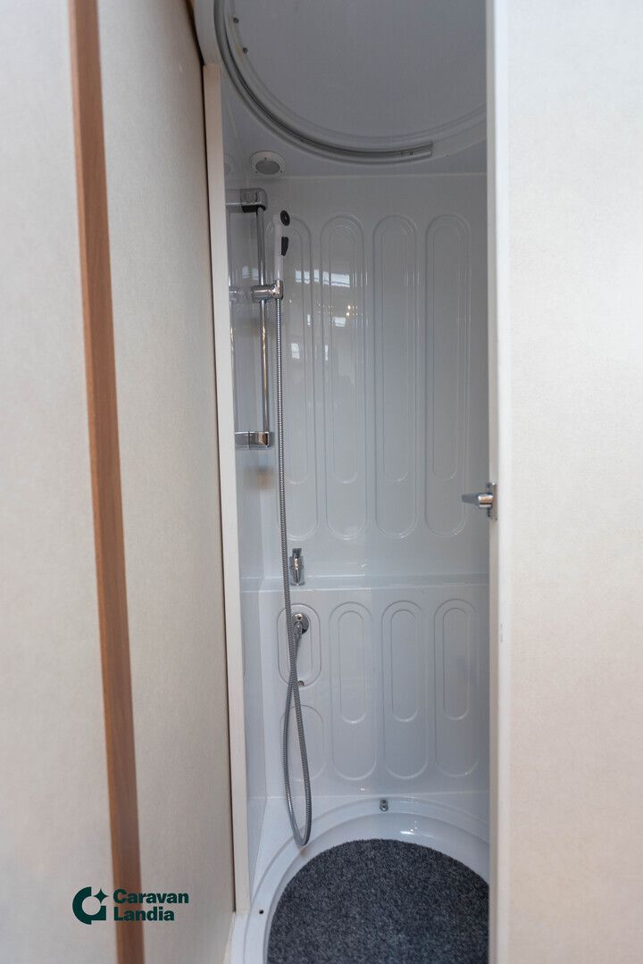 Kabe Travel Master 750 LXL 3.0 Mjet 160hv ** ALDE, PITKITTÄINEN-PARIVUODE, MARKIISI, KOUKKU **, kuva 14