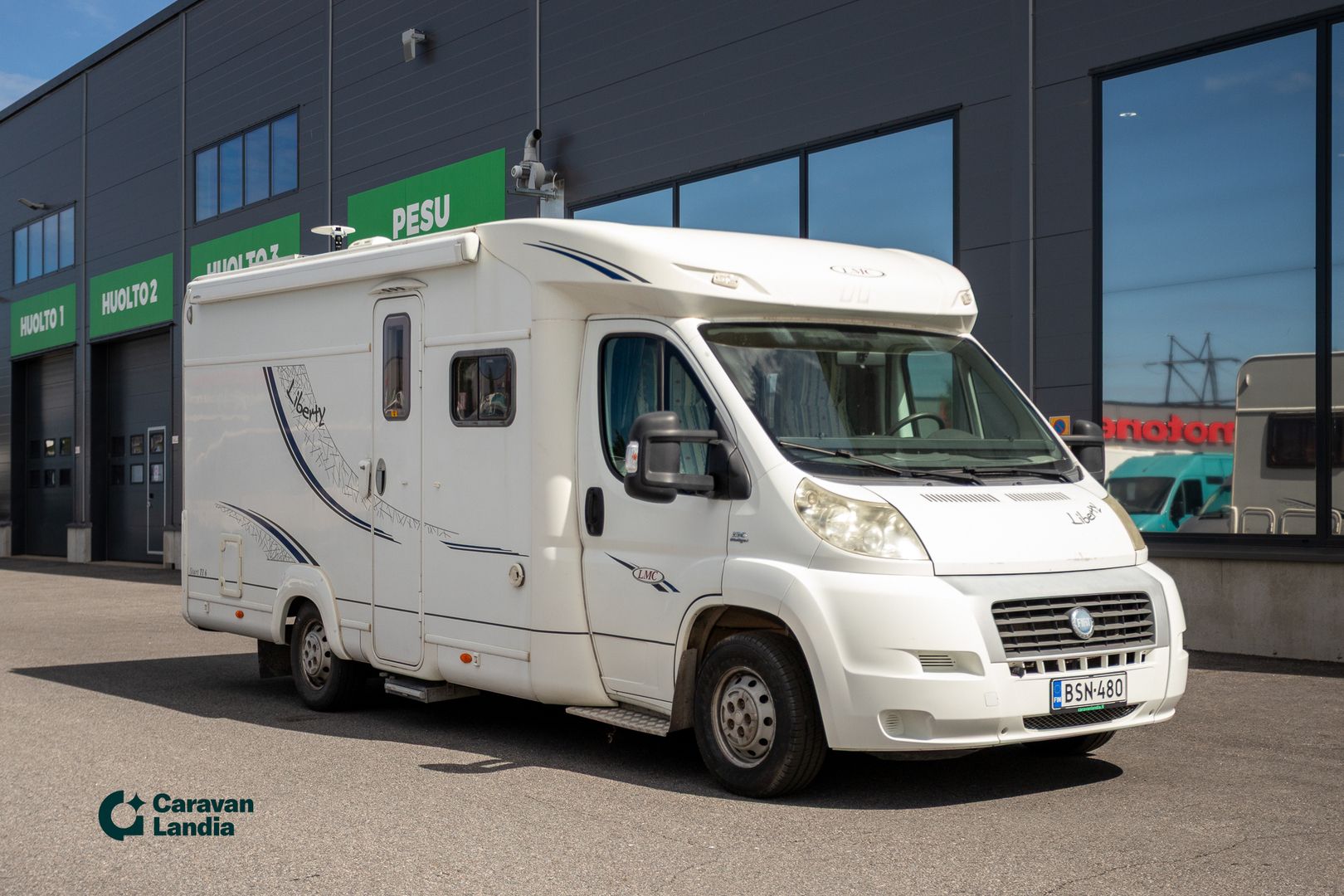 Lmc Liberty TI 652 2.3 Mjet 130hv ** JUURI KATSASTETTU, ALDE, PITKITTÄINEN-PARIVUODE, MARKIISI **, kuva 1
